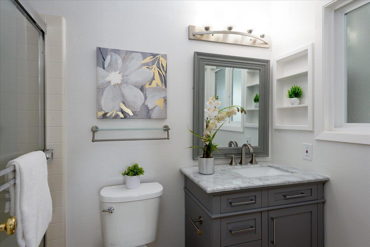 1557 Mizzen Lane
