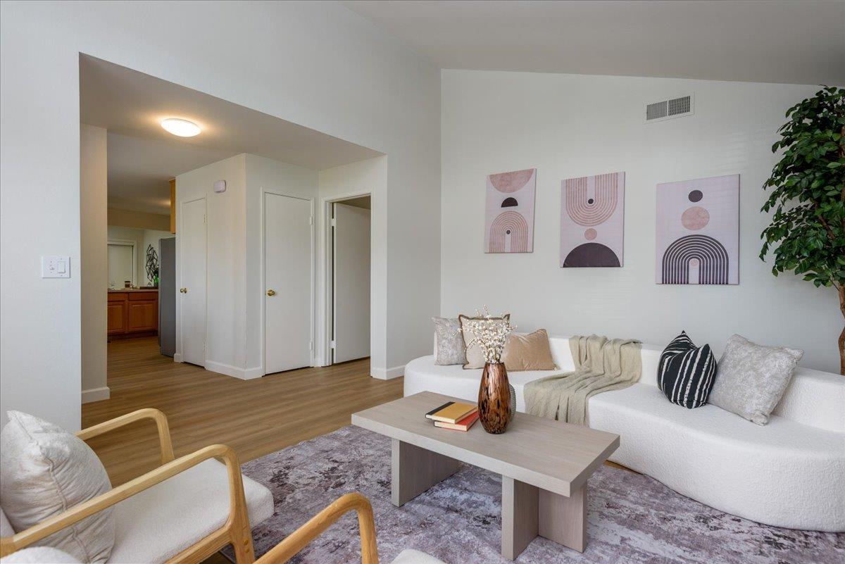 1557 Mizzen Lane
