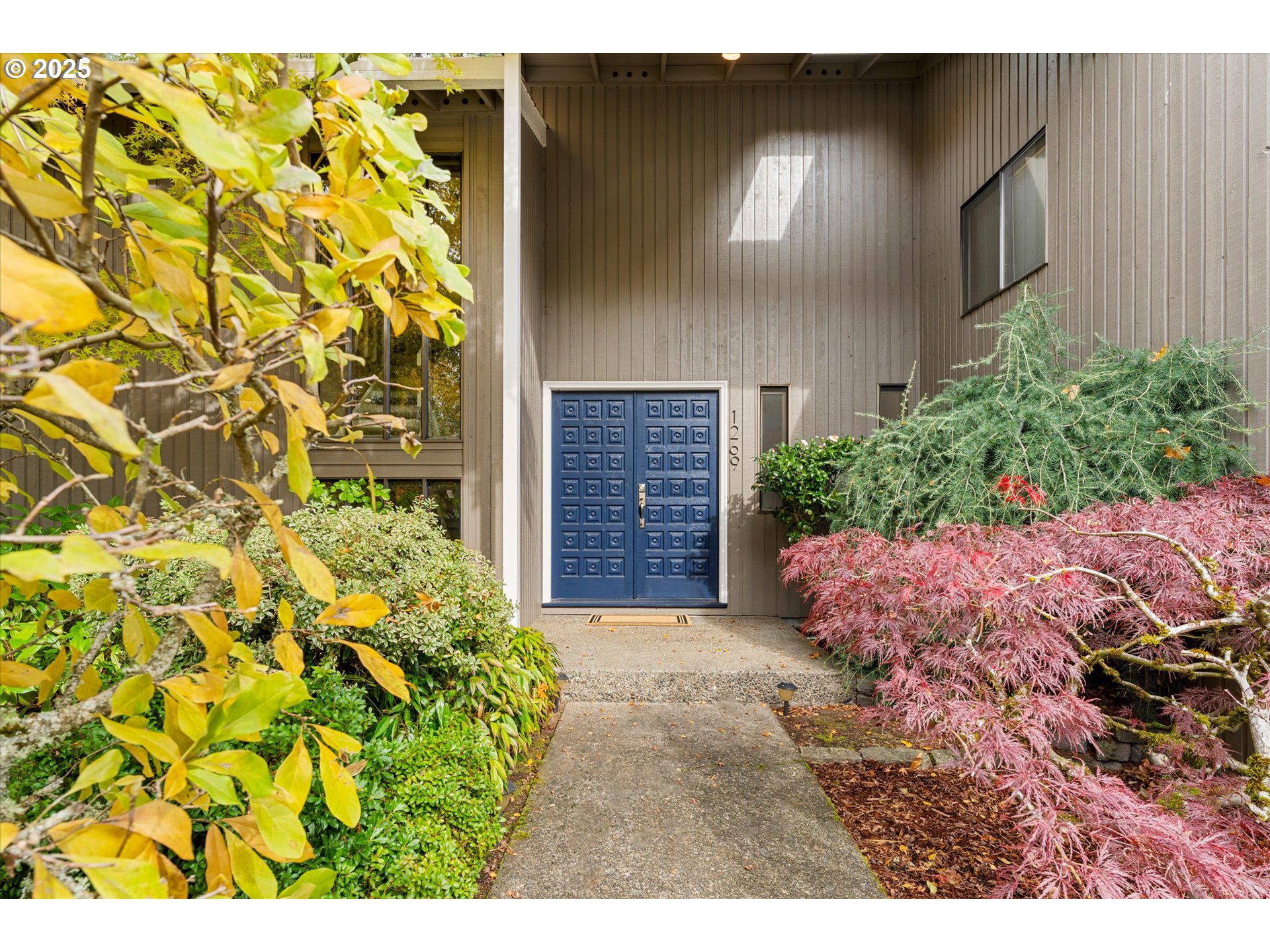 1269 ROCKINGHORSE LN