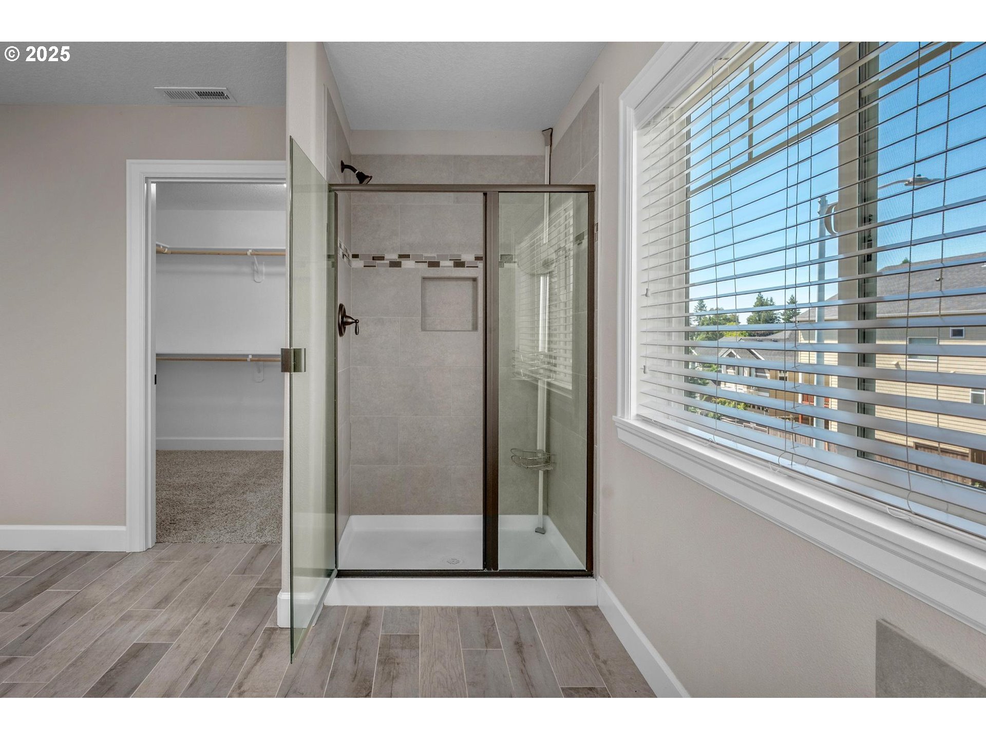 3042 NW PARKHURST TER