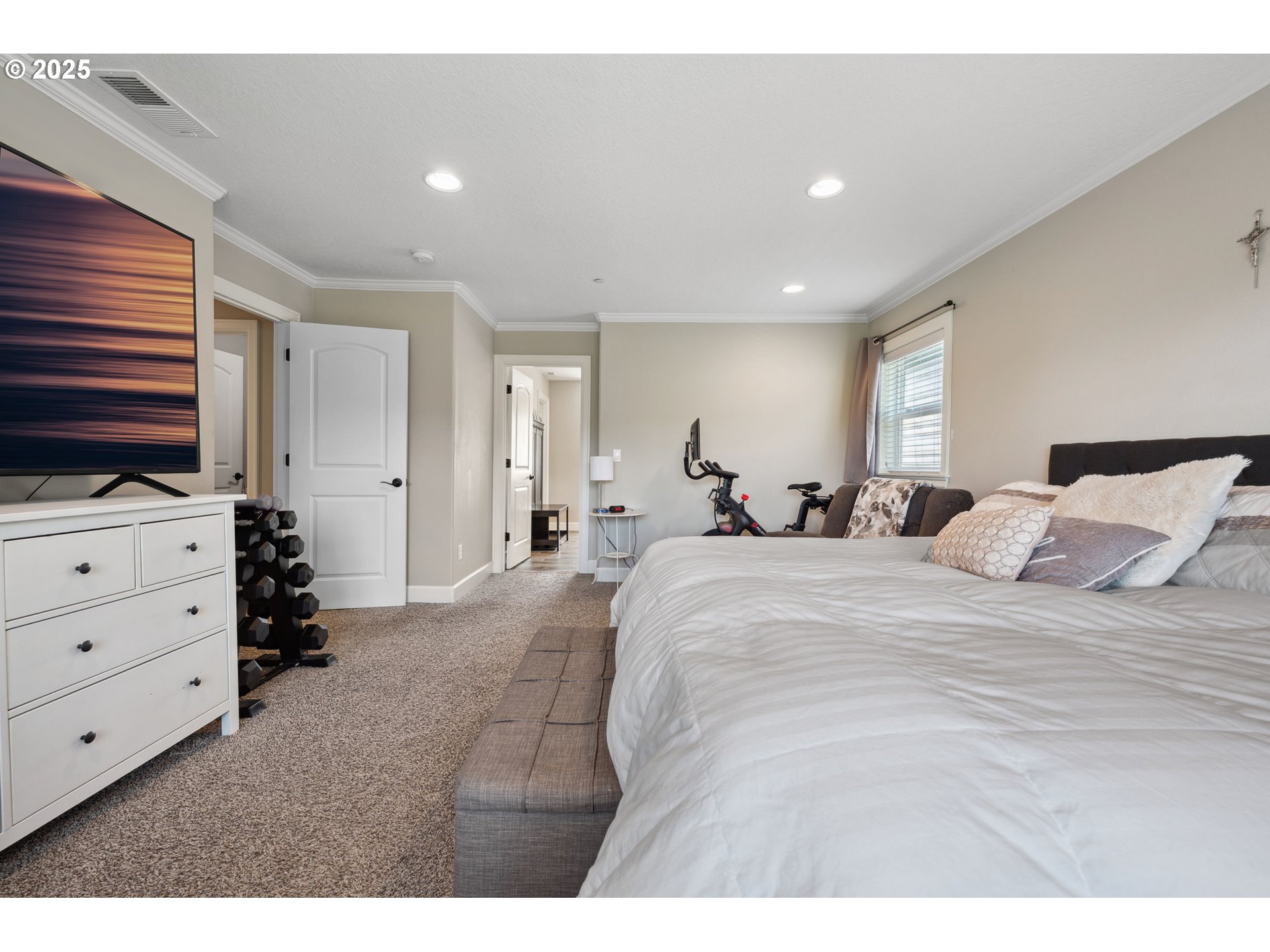 3042 NW PARKHURST TER