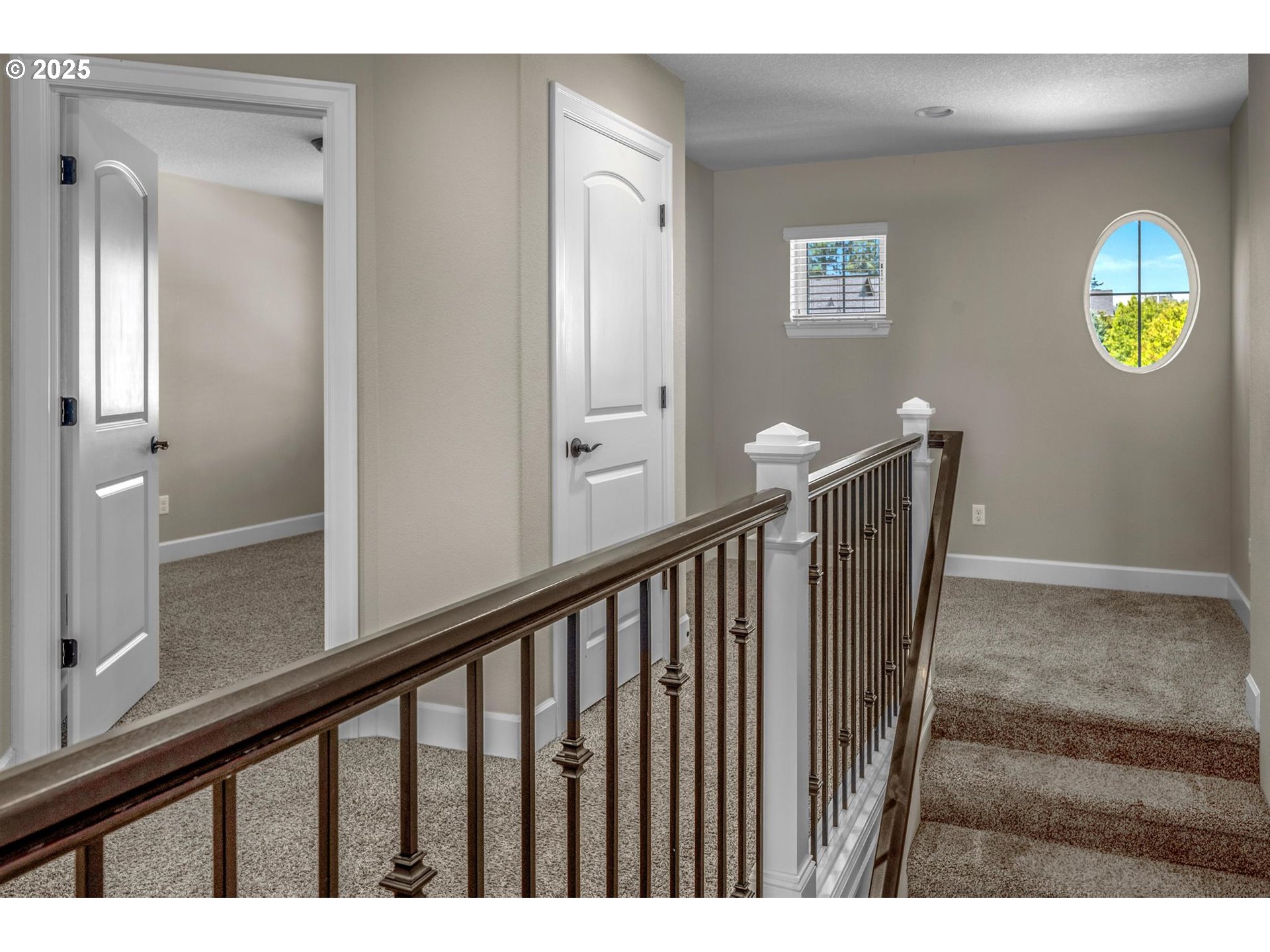 3042 NW PARKHURST TER