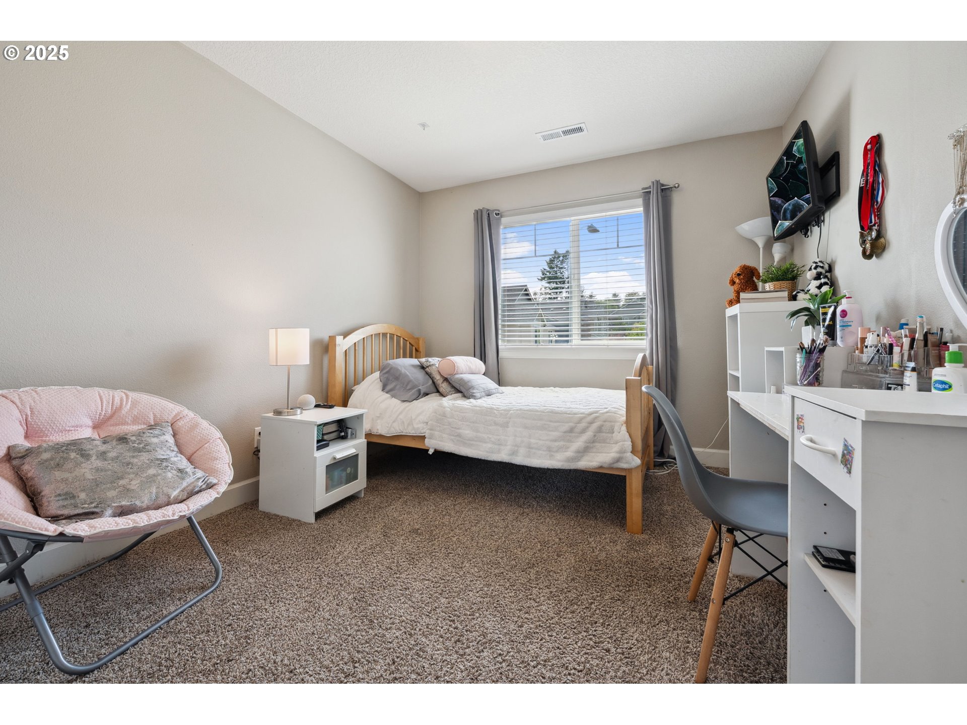 3042 NW PARKHURST TER