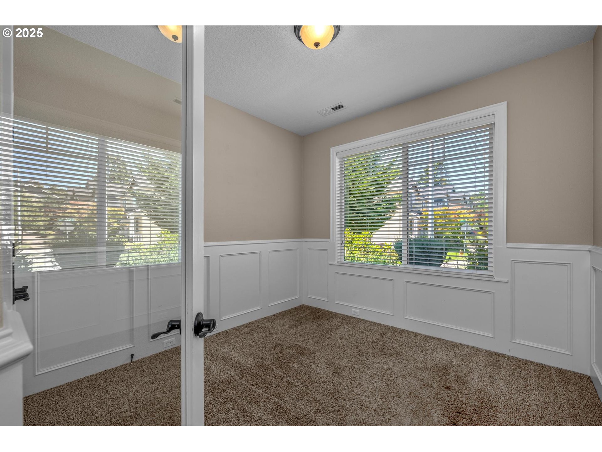 3042 NW PARKHURST TER