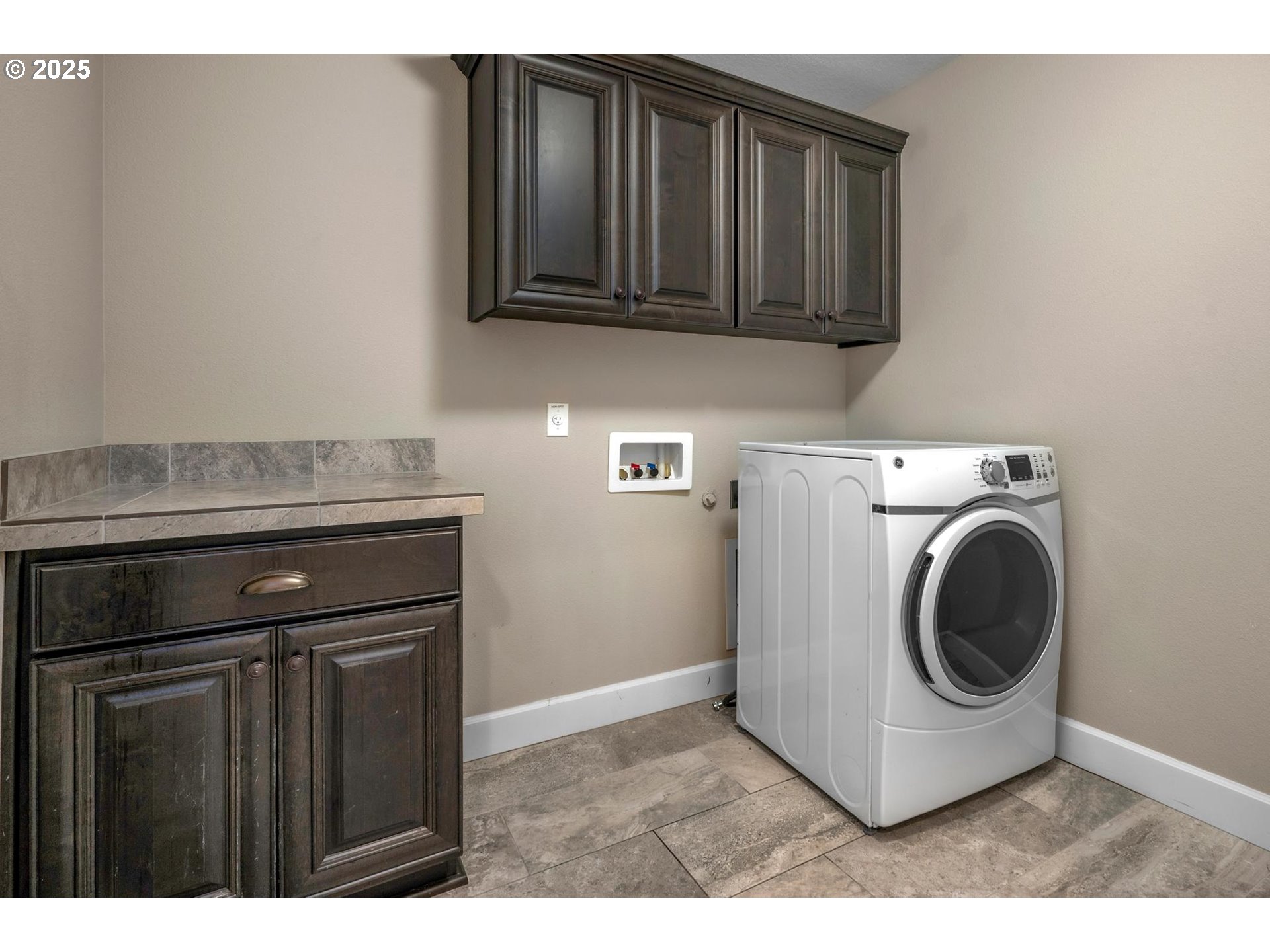 3042 NW PARKHURST TER