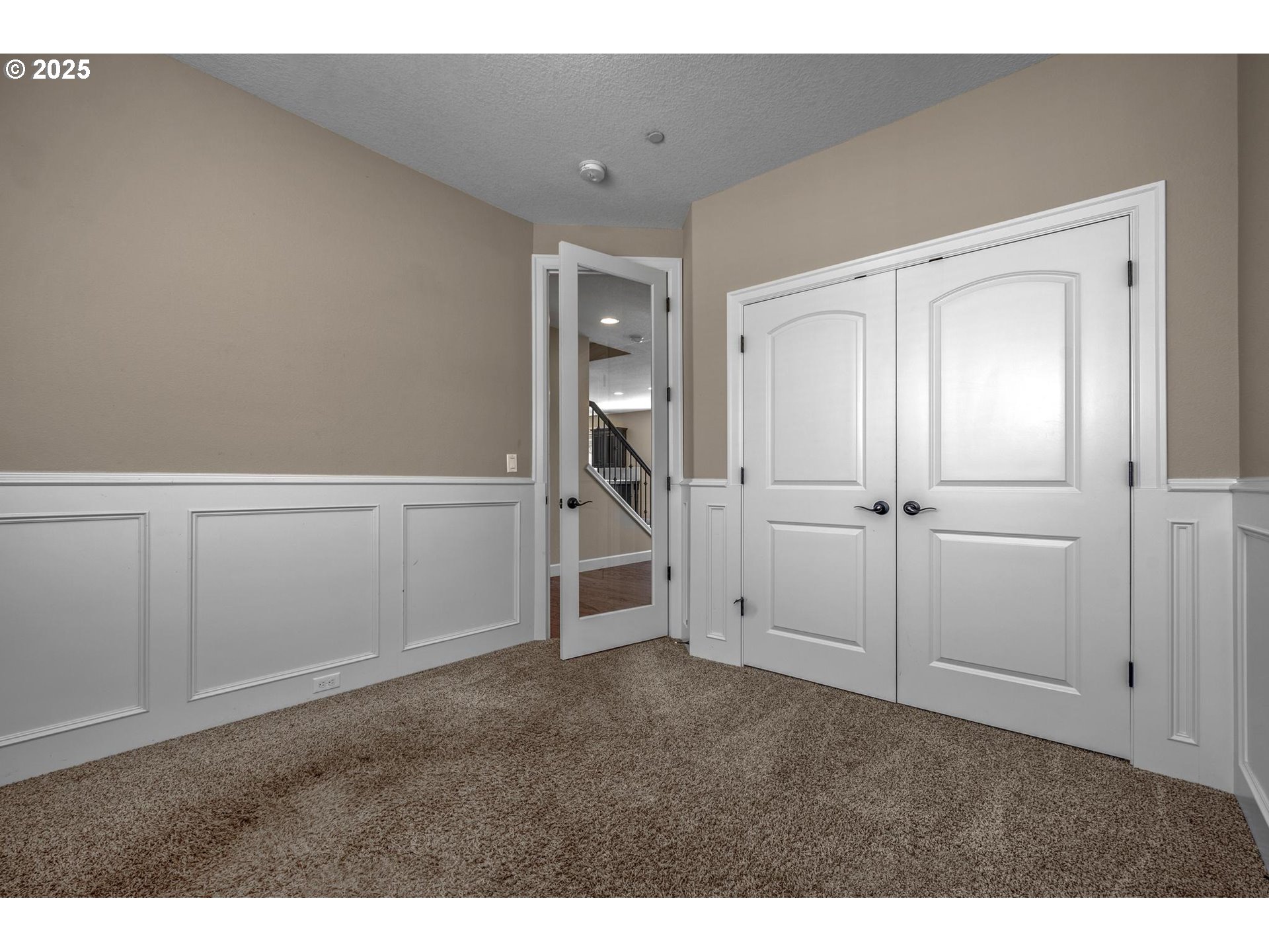 3042 NW PARKHURST TER