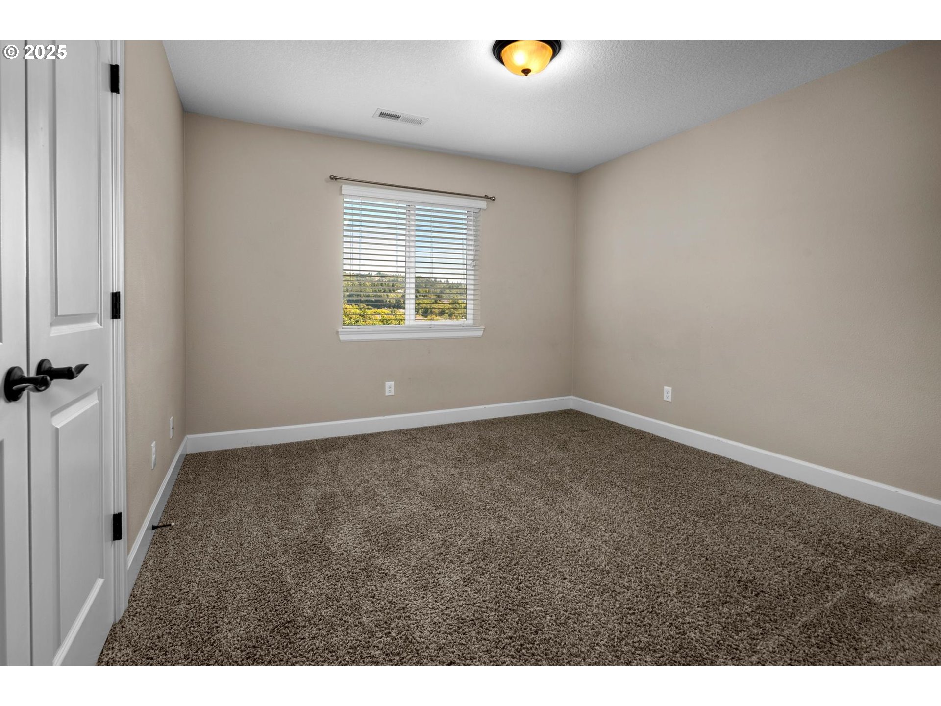 3042 NW PARKHURST TER