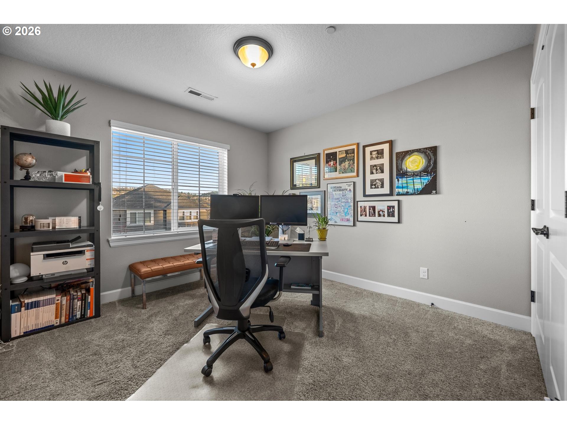 10642 NW GLENMORE WAY