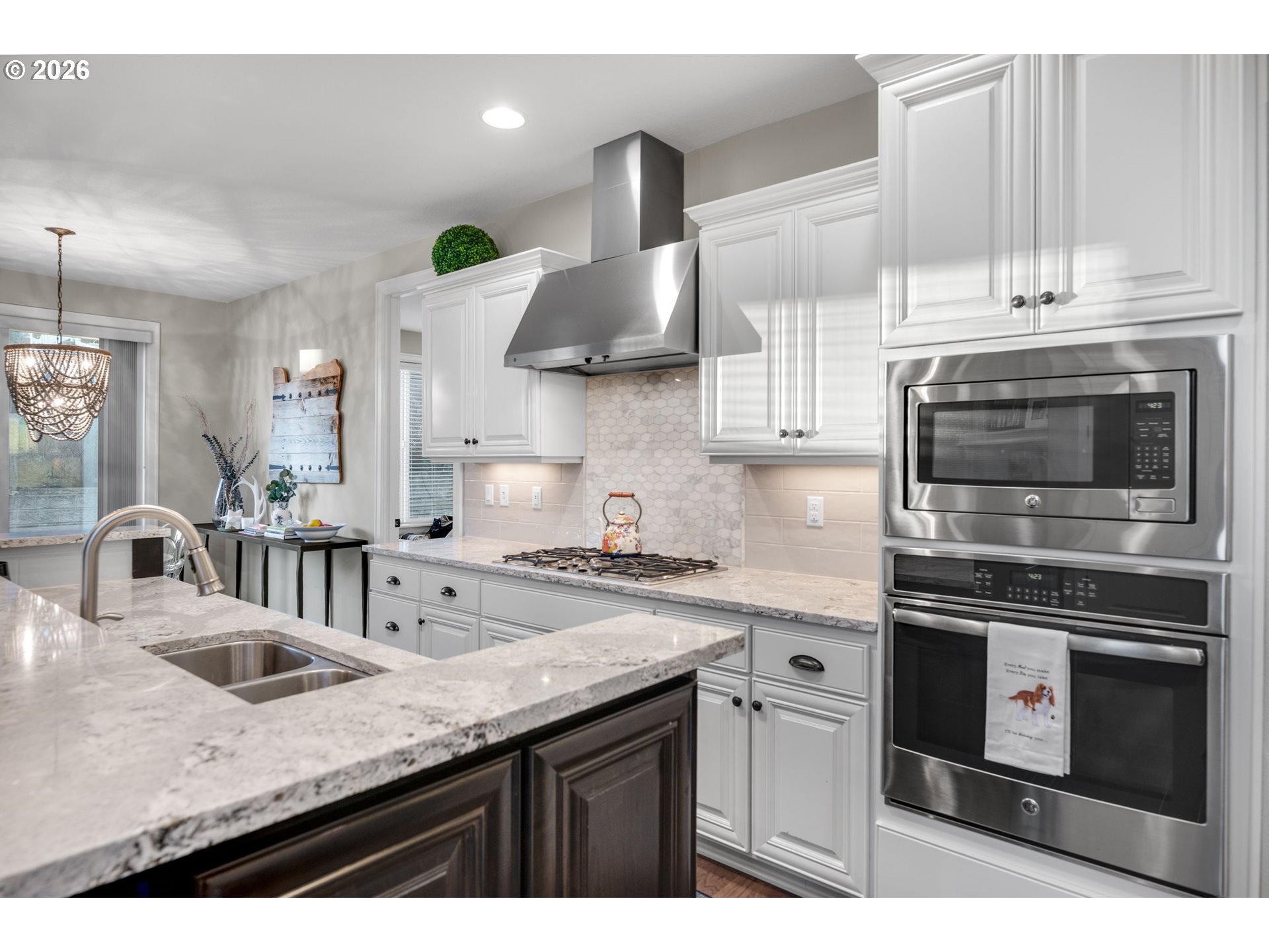 10642 NW GLENMORE WAY