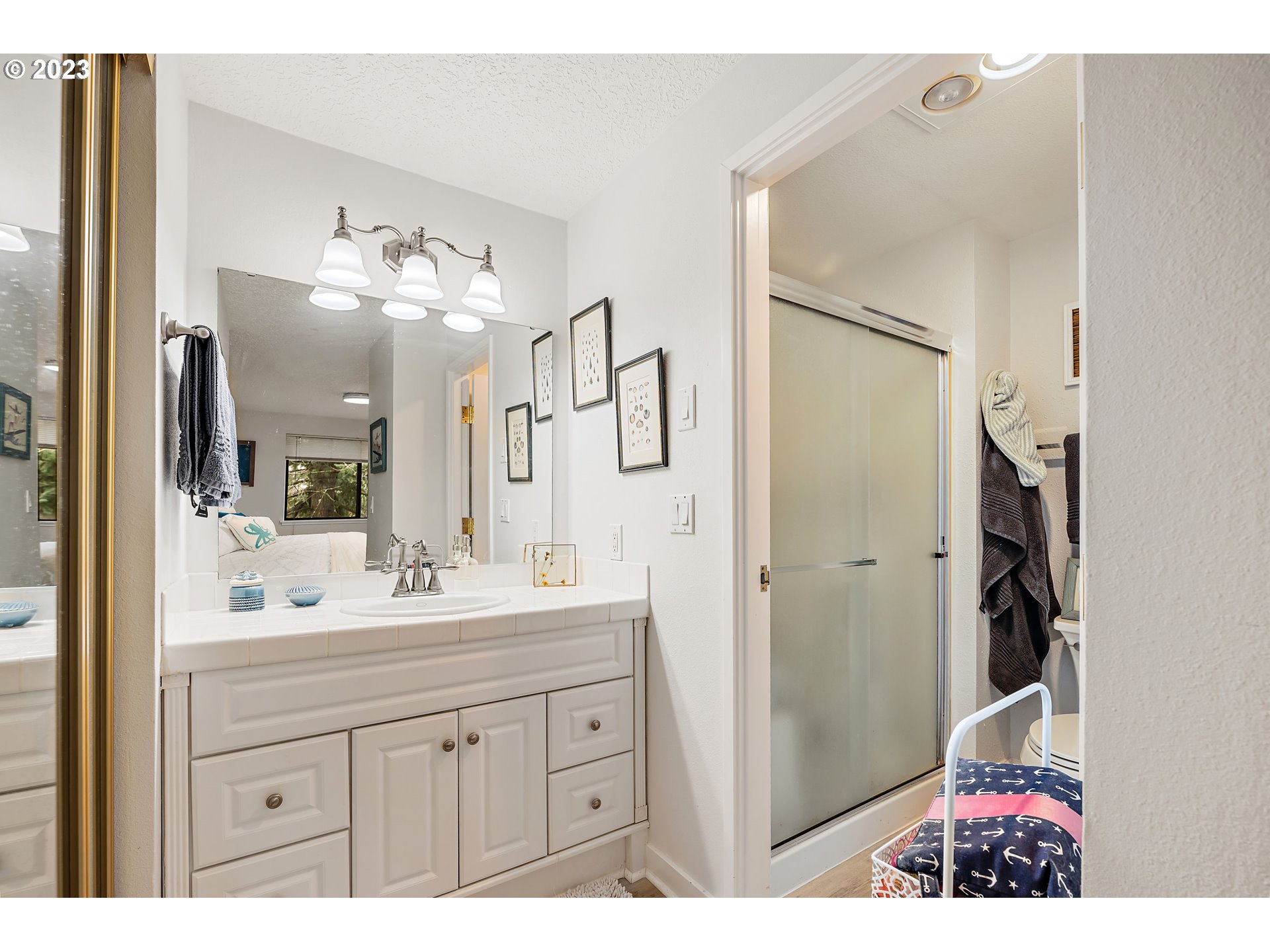 30 Crestfield CT