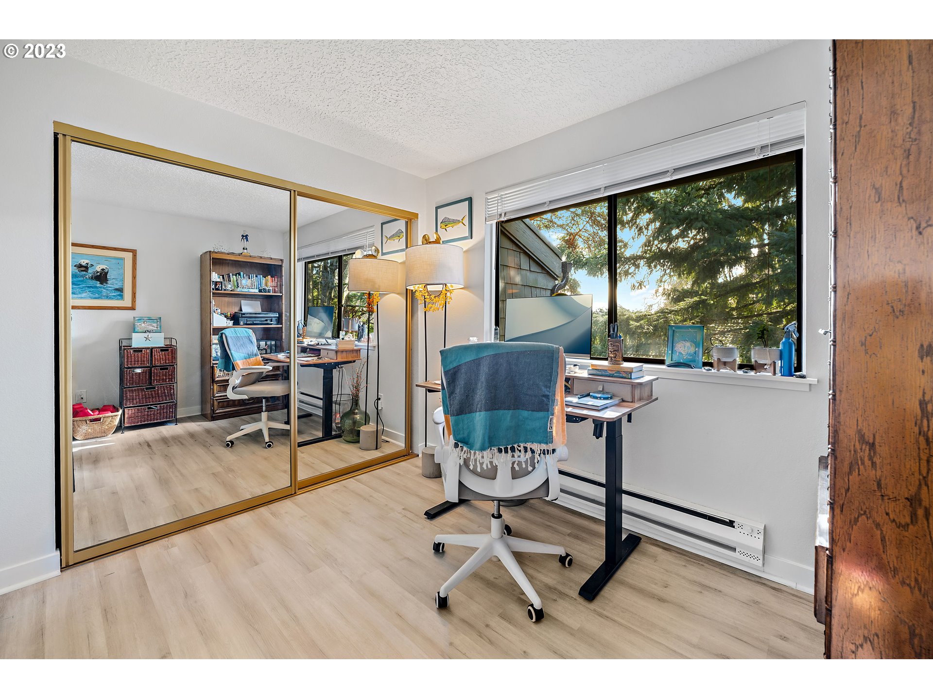 30 Crestfield CT