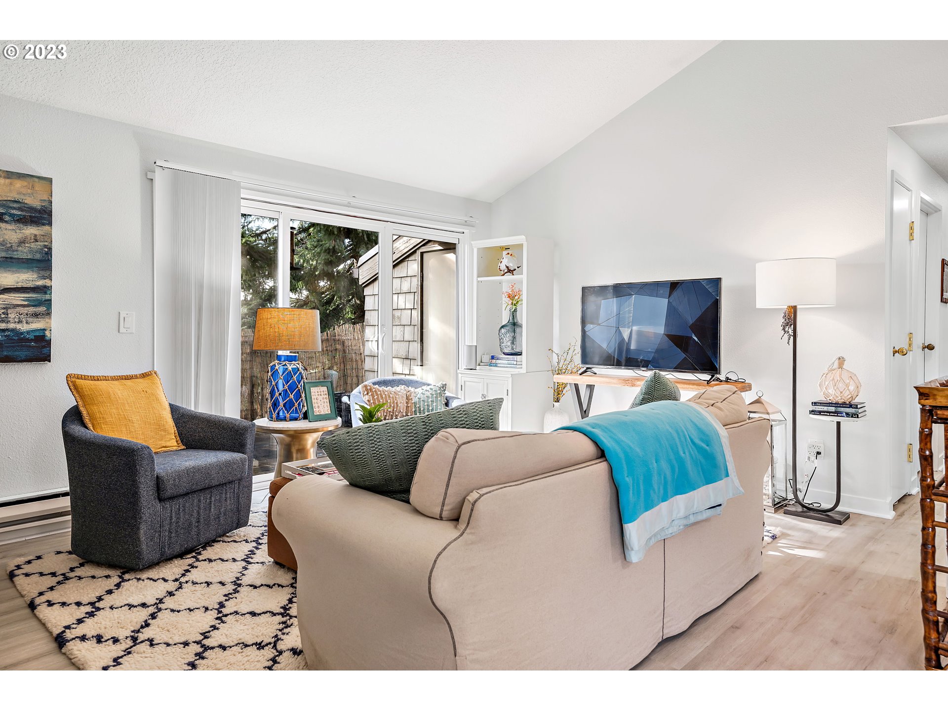 30 Crestfield CT