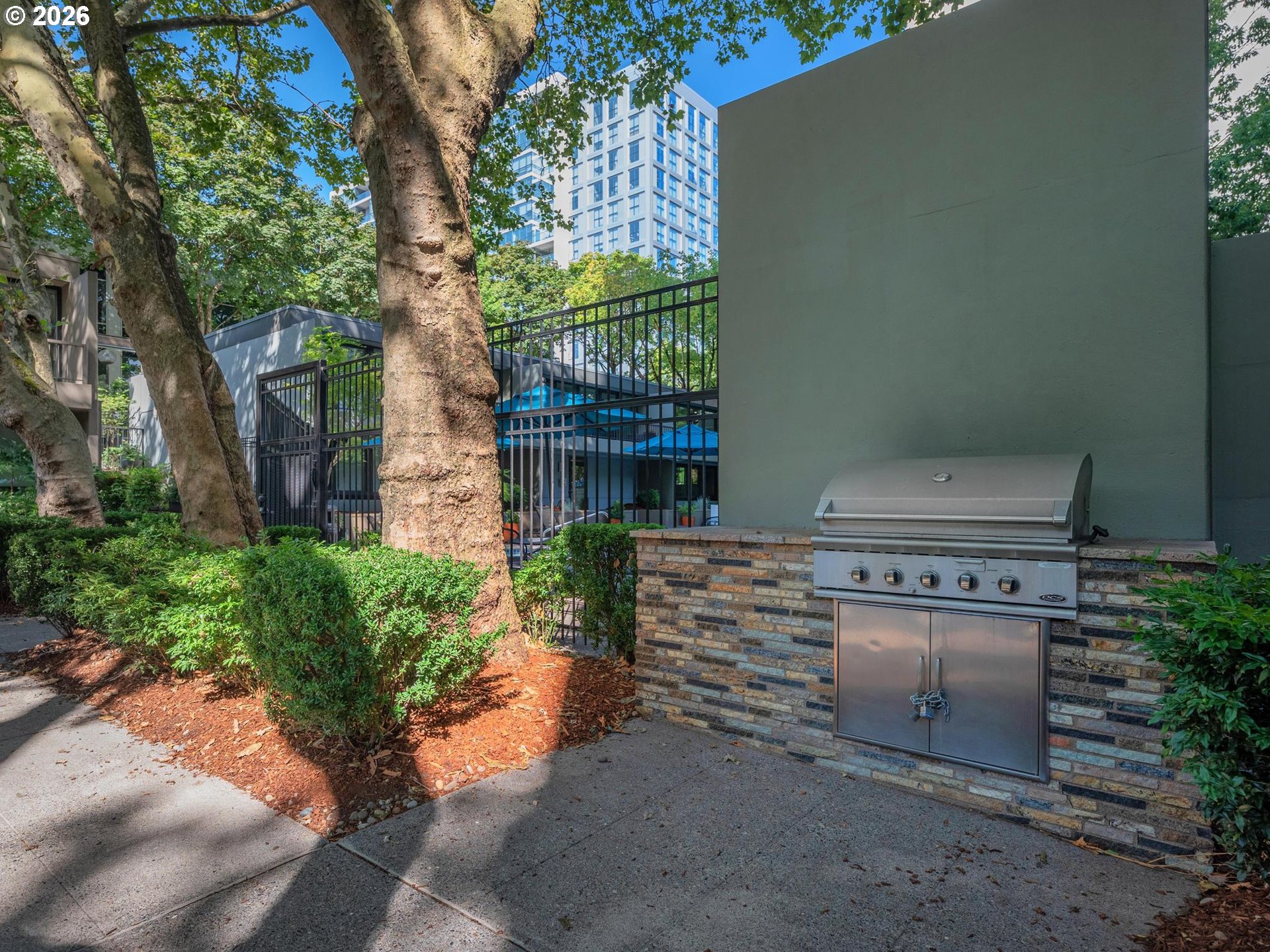 255 SW HARRISON ST 14B