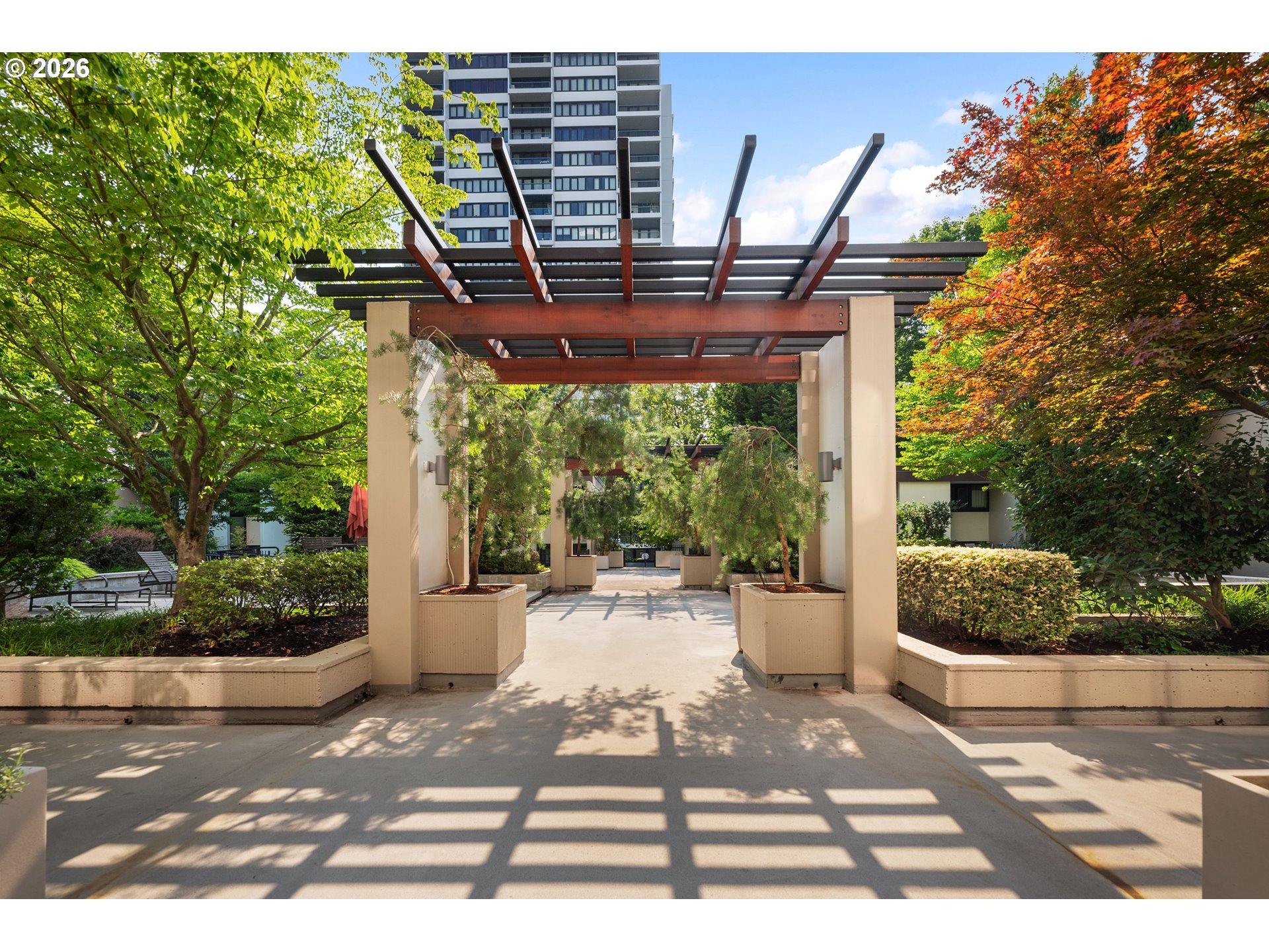 255 SW HARRISON ST 14B