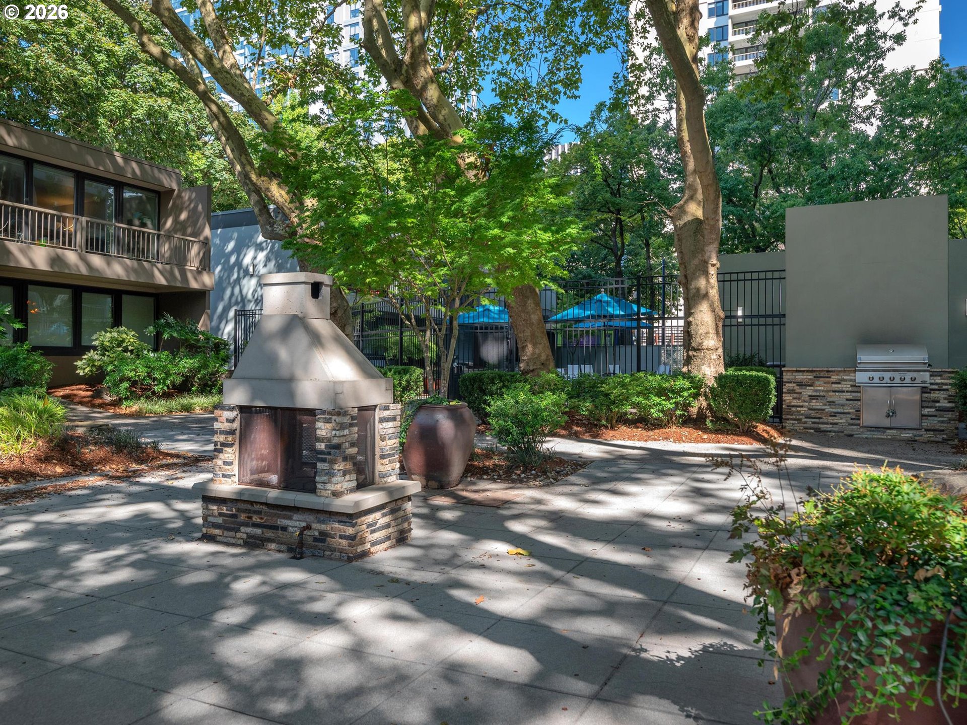 255 SW HARRISON ST 14B