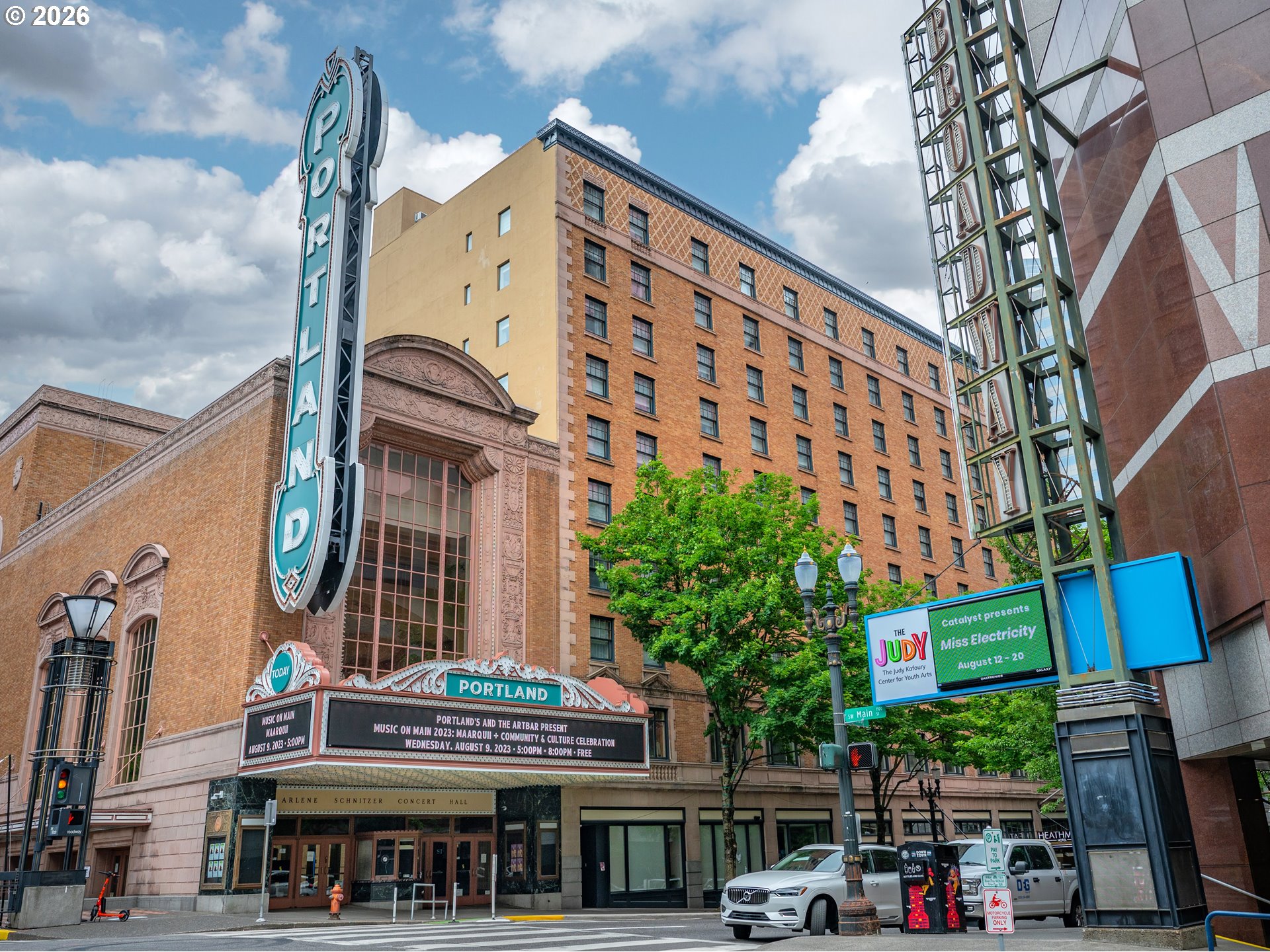 255 SW HARRISON ST 14B