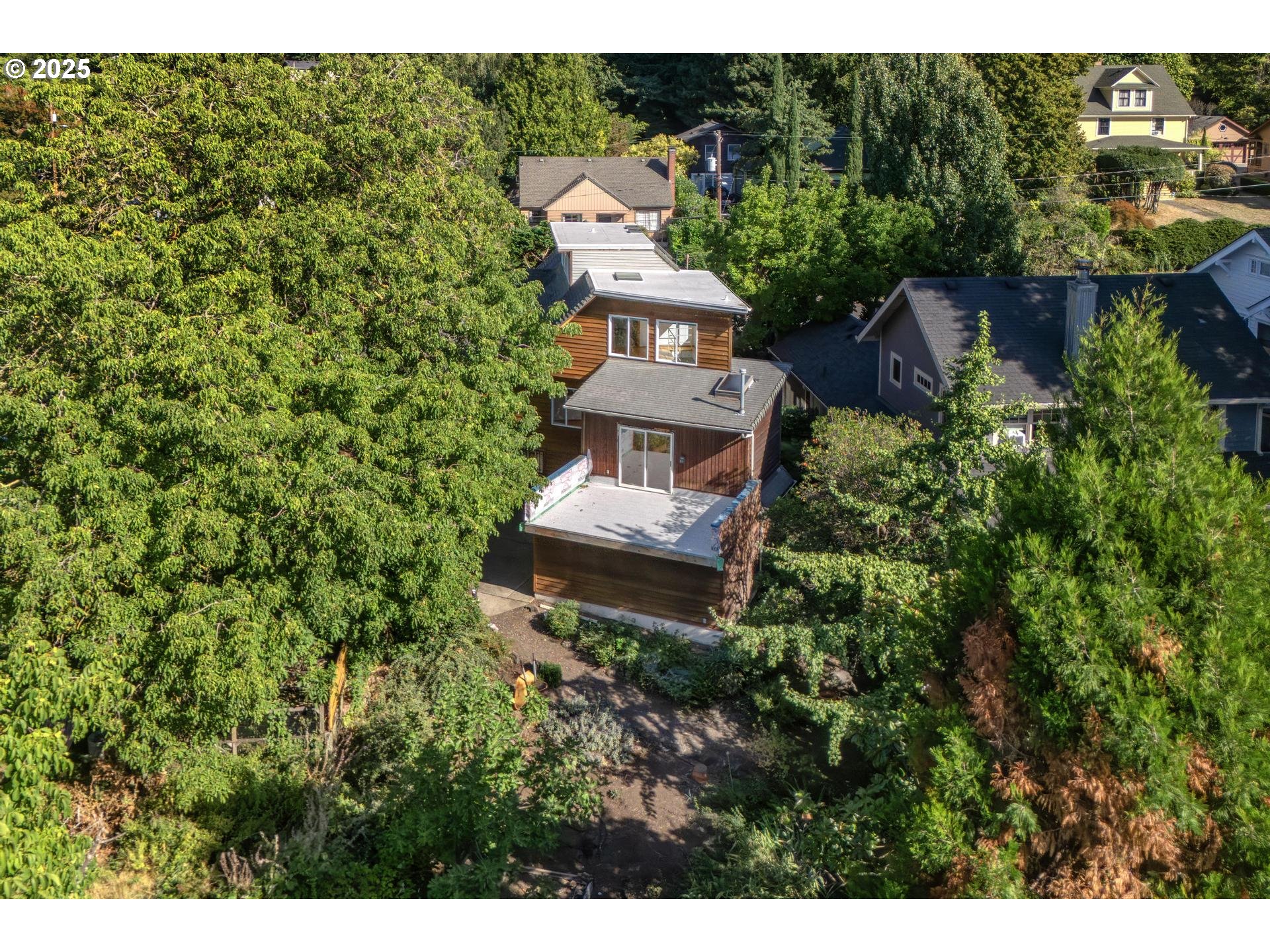 223 SE 62ND AVE