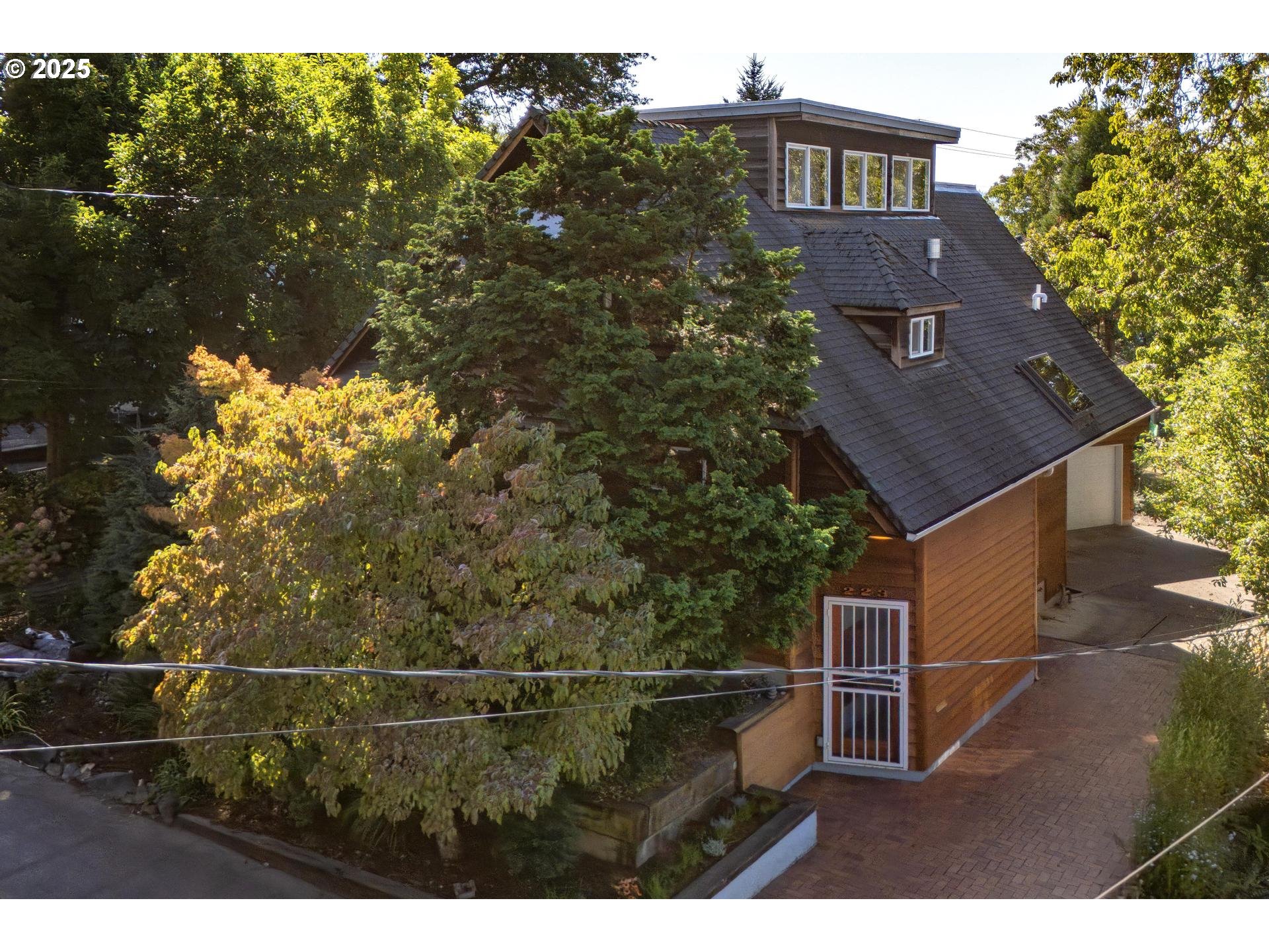 223 SE 62ND AVE