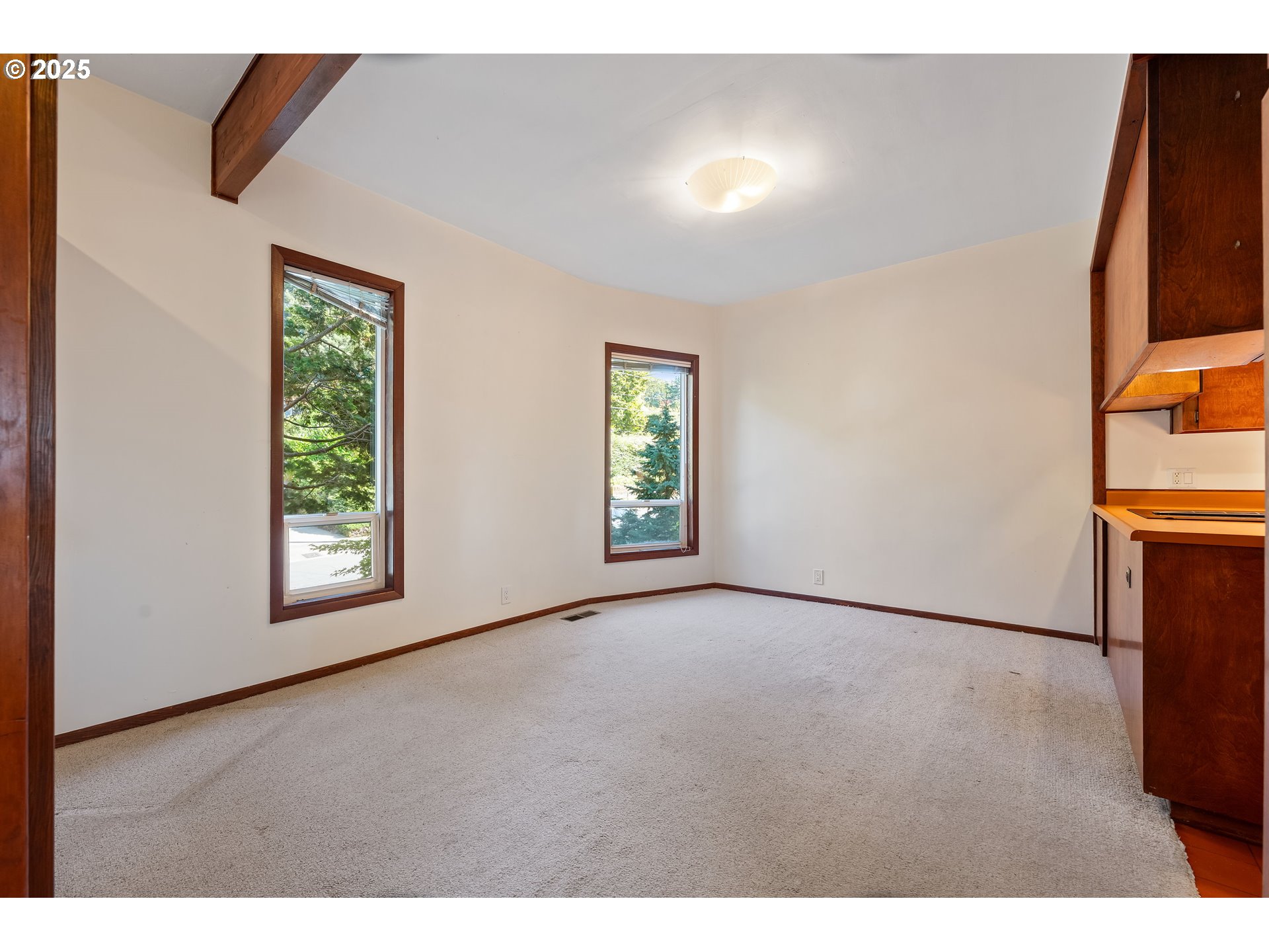 223 SE 62ND AVE