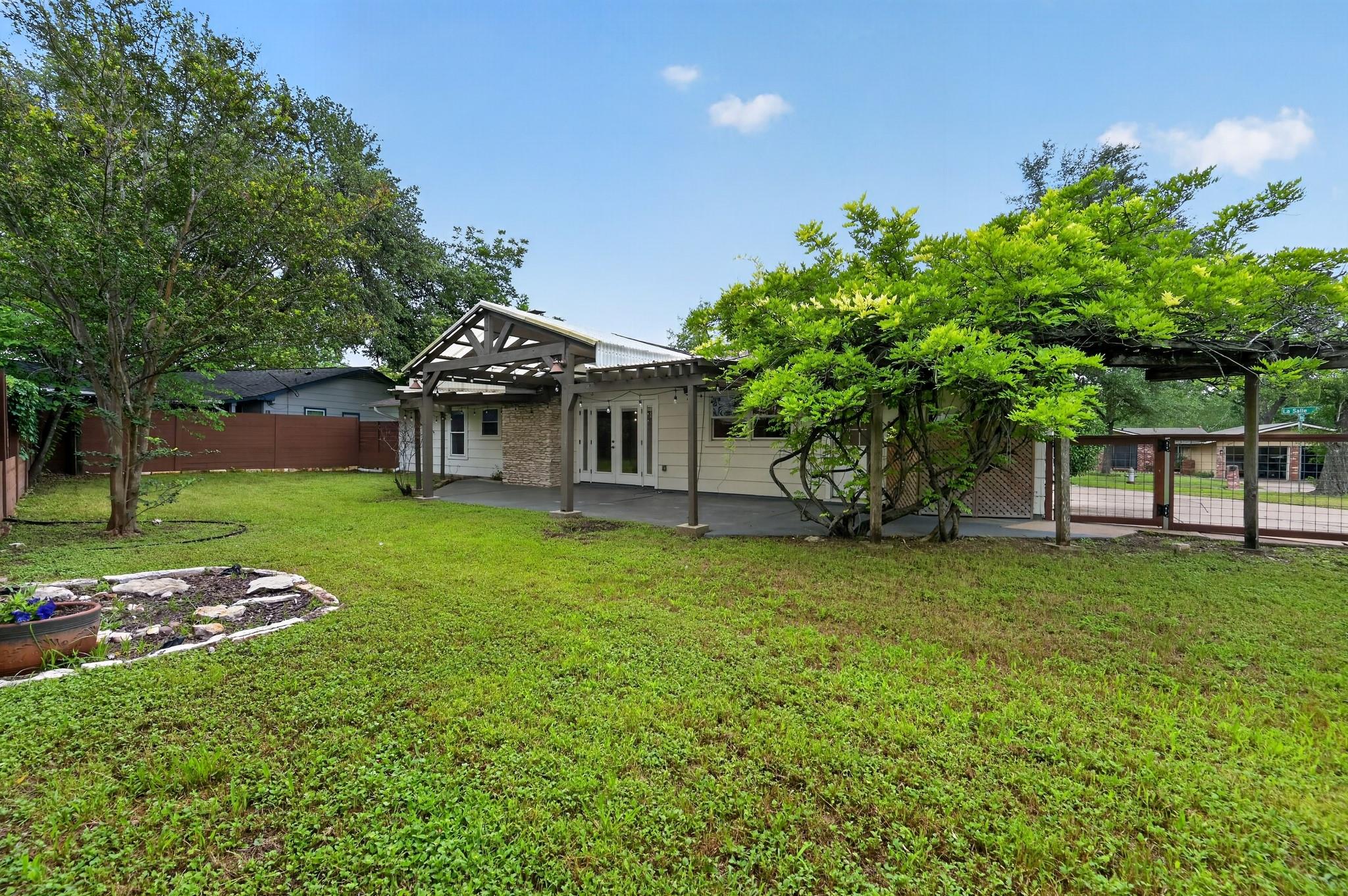 6700 La Salle DR