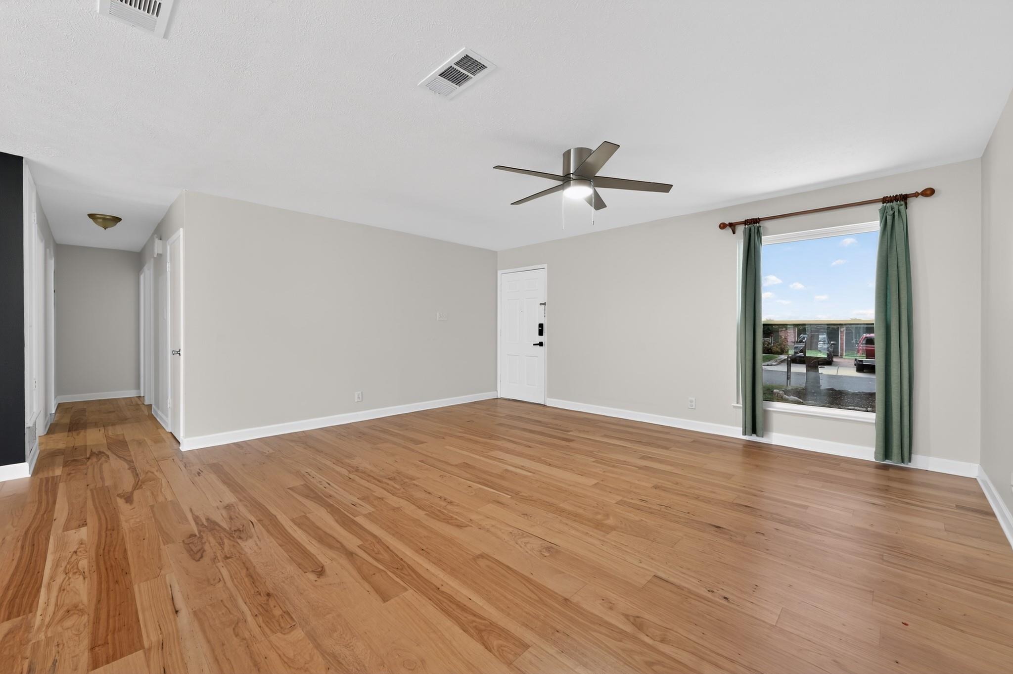 6700 La Salle DR