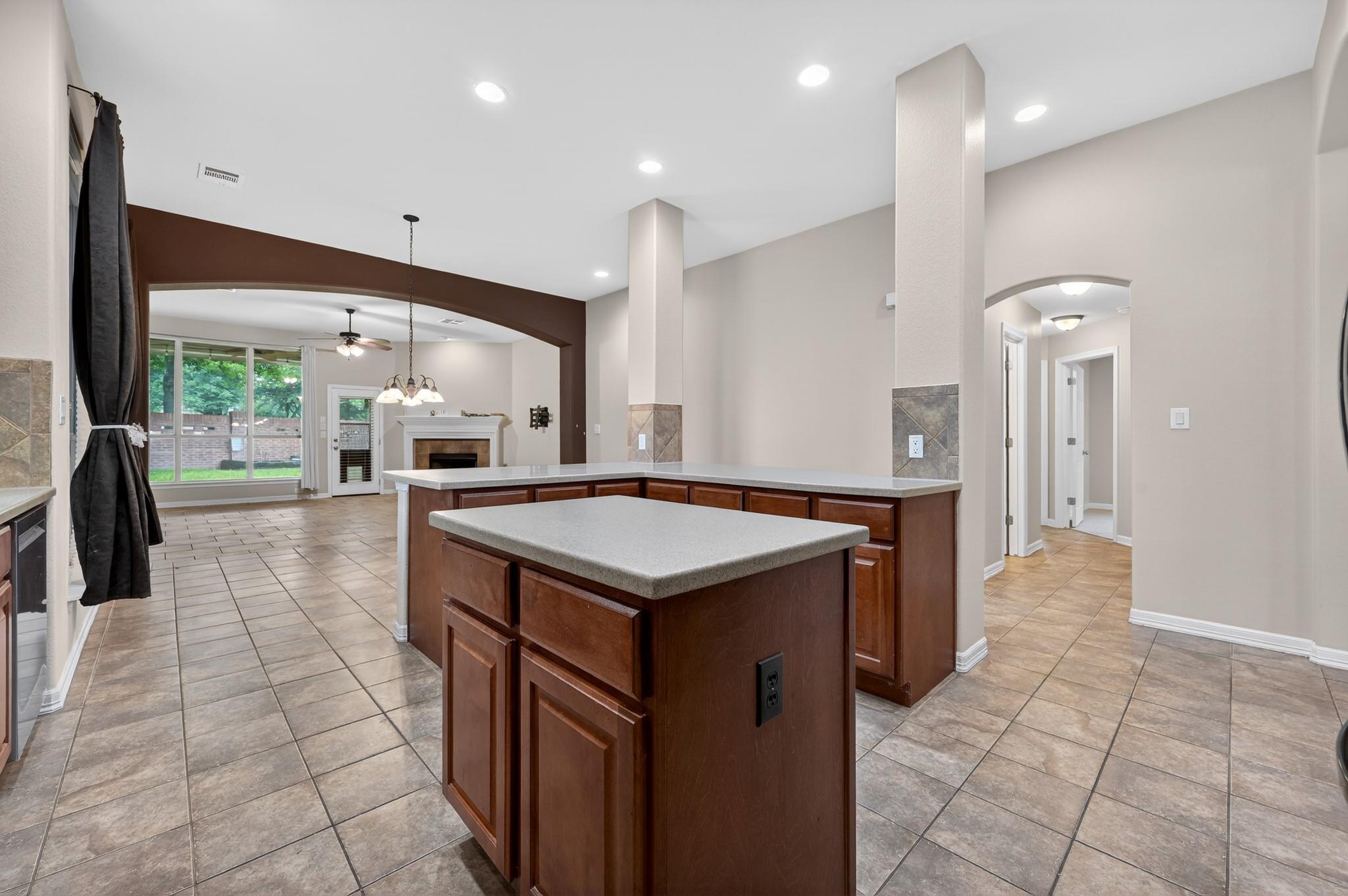4308 Park Vista TRL