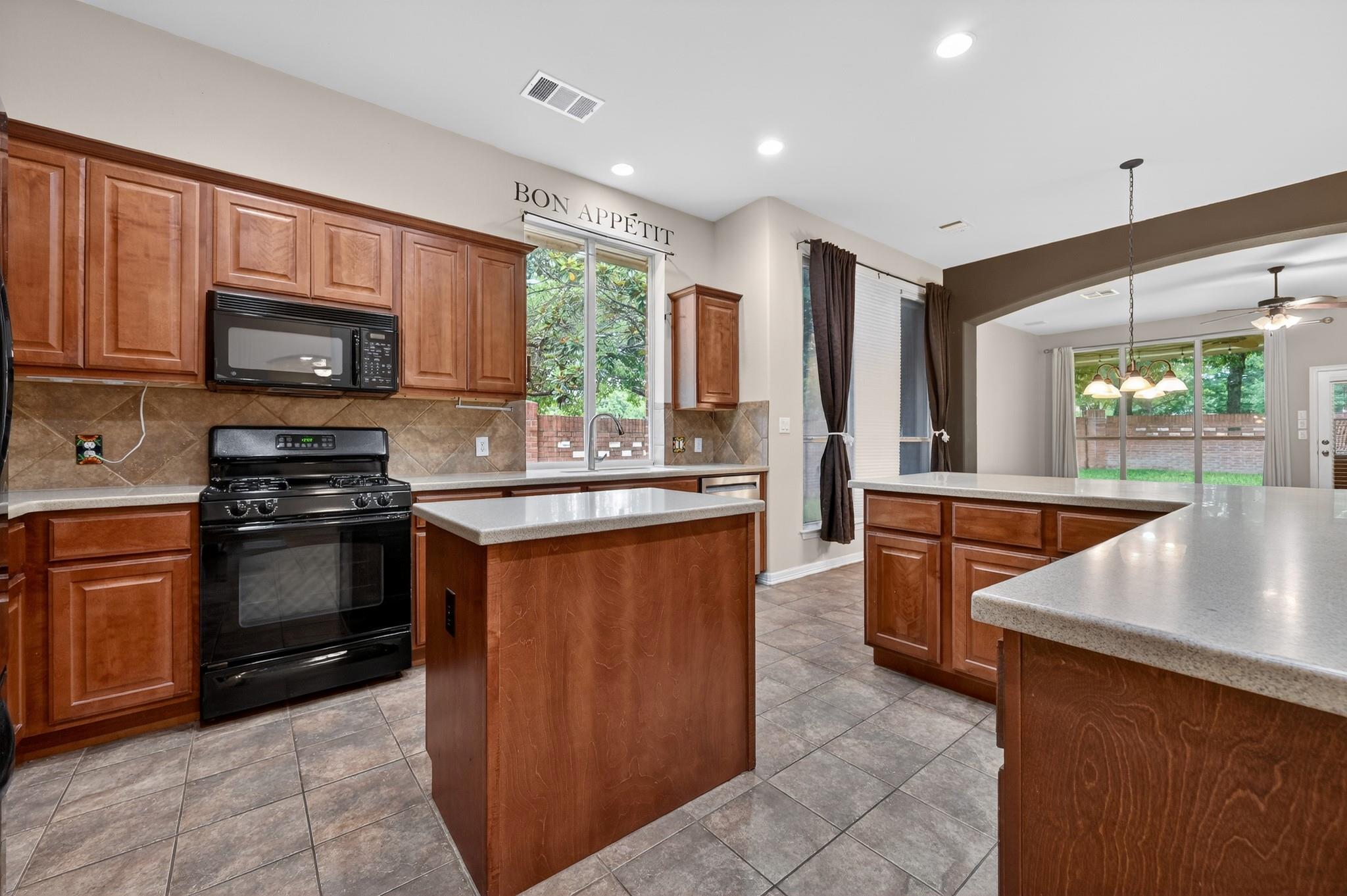 4308 Park Vista TRL
