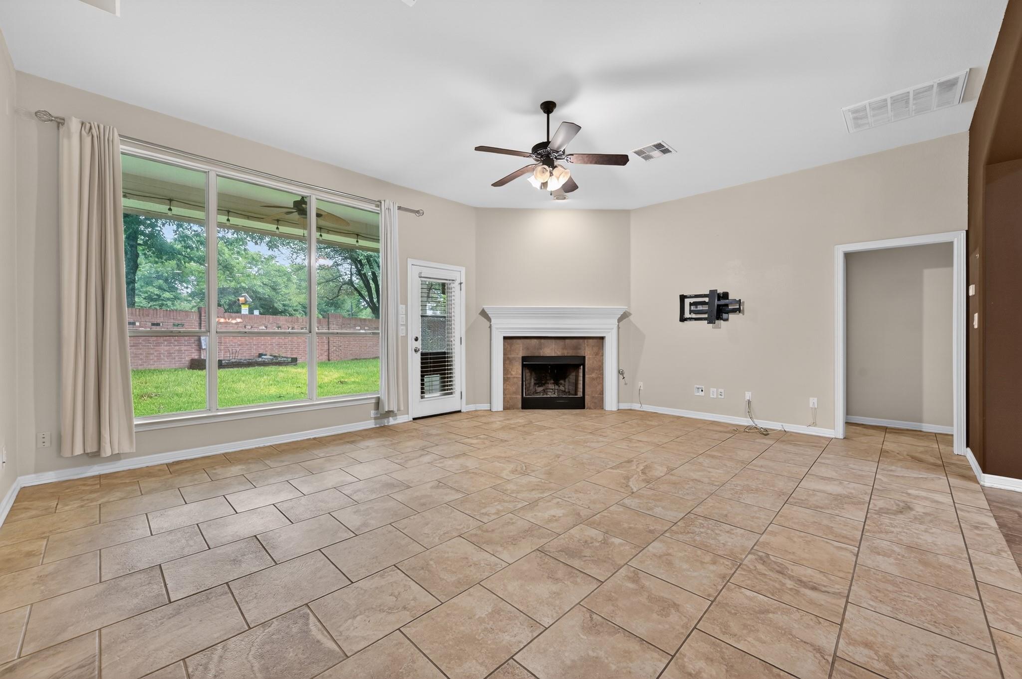 4308 Park Vista TRL