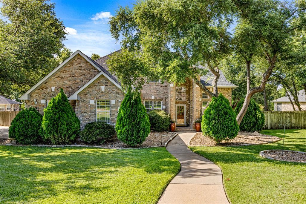 2909 Cedar Crest CIR