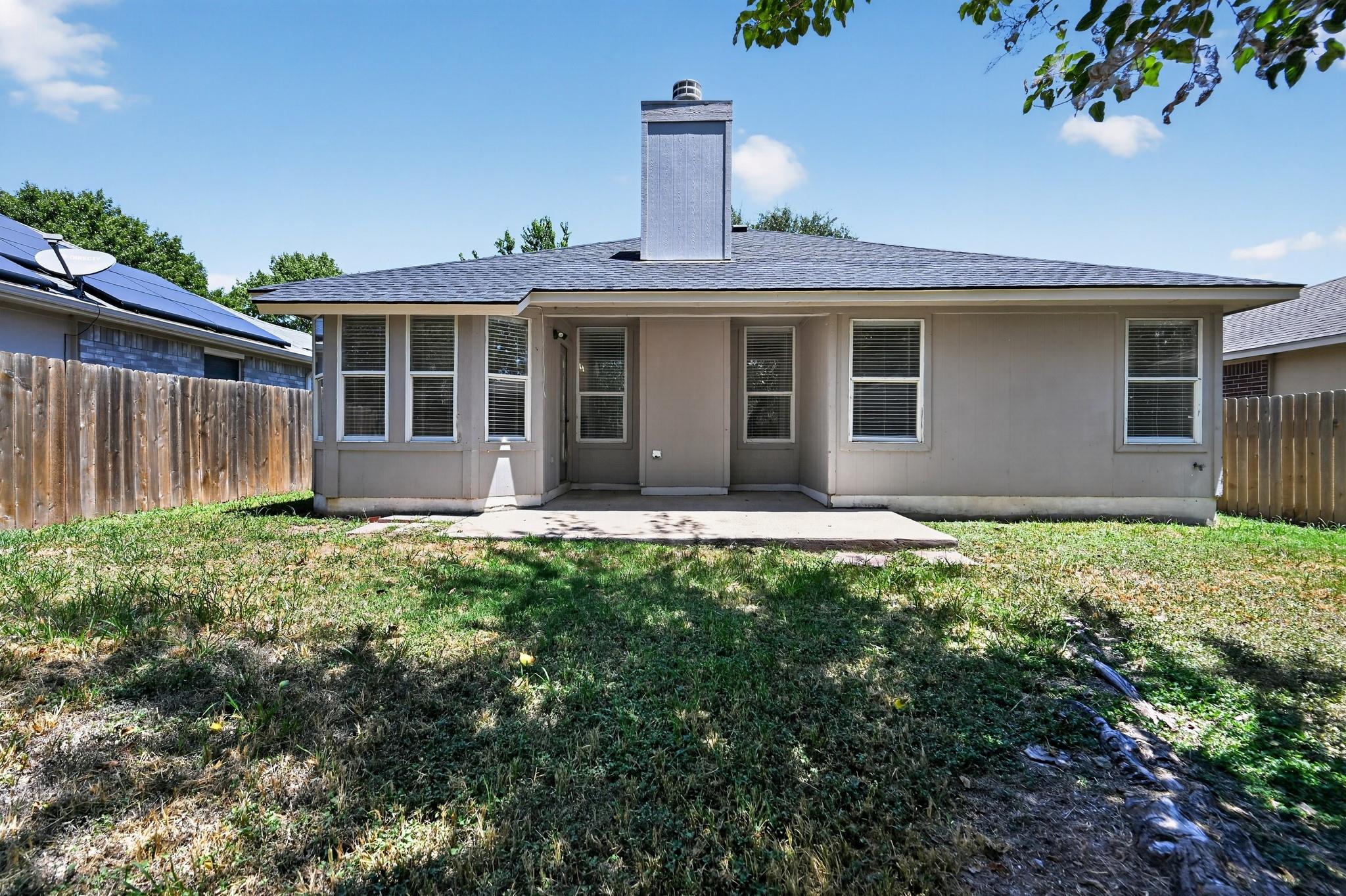 14511 Oliphant ST