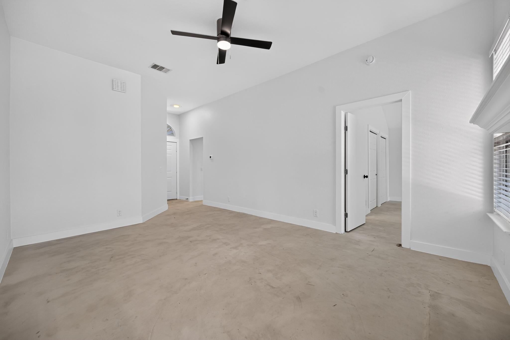 14511 Oliphant ST