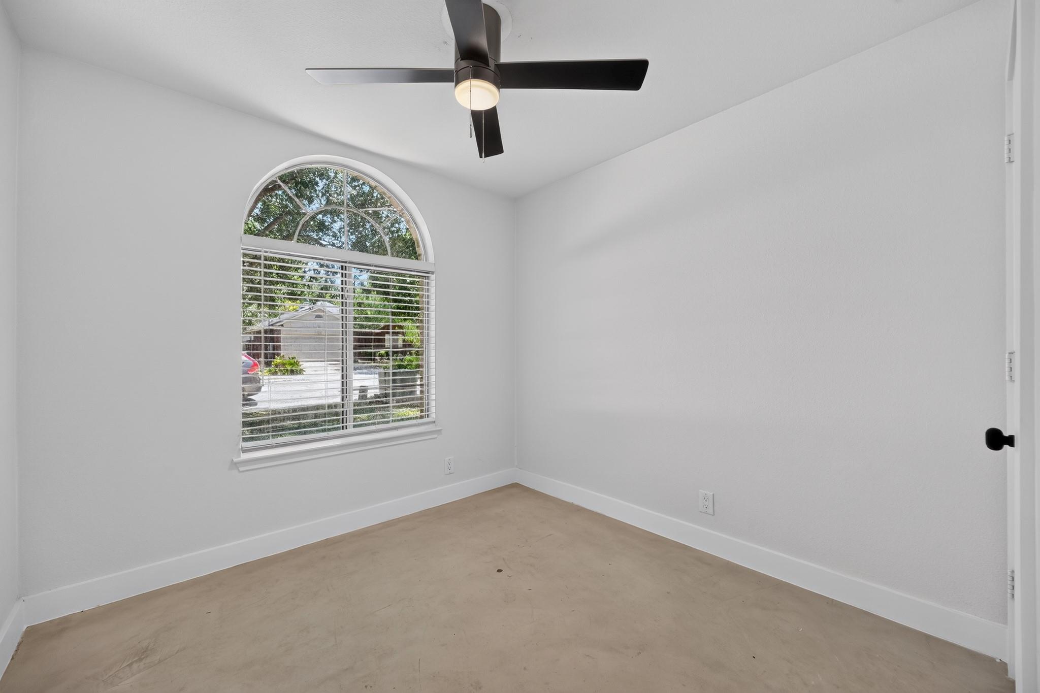 14511 Oliphant ST