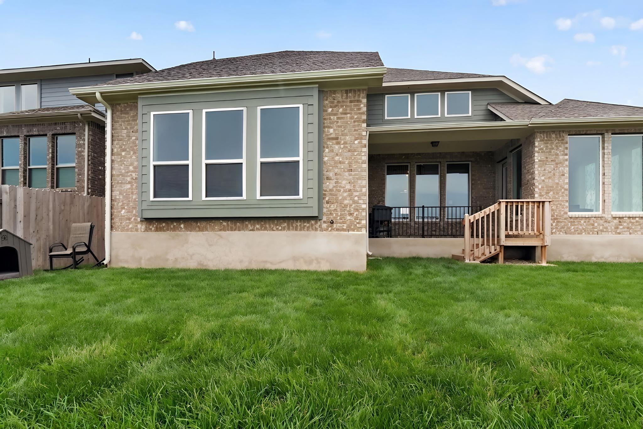 301 McMillian DR