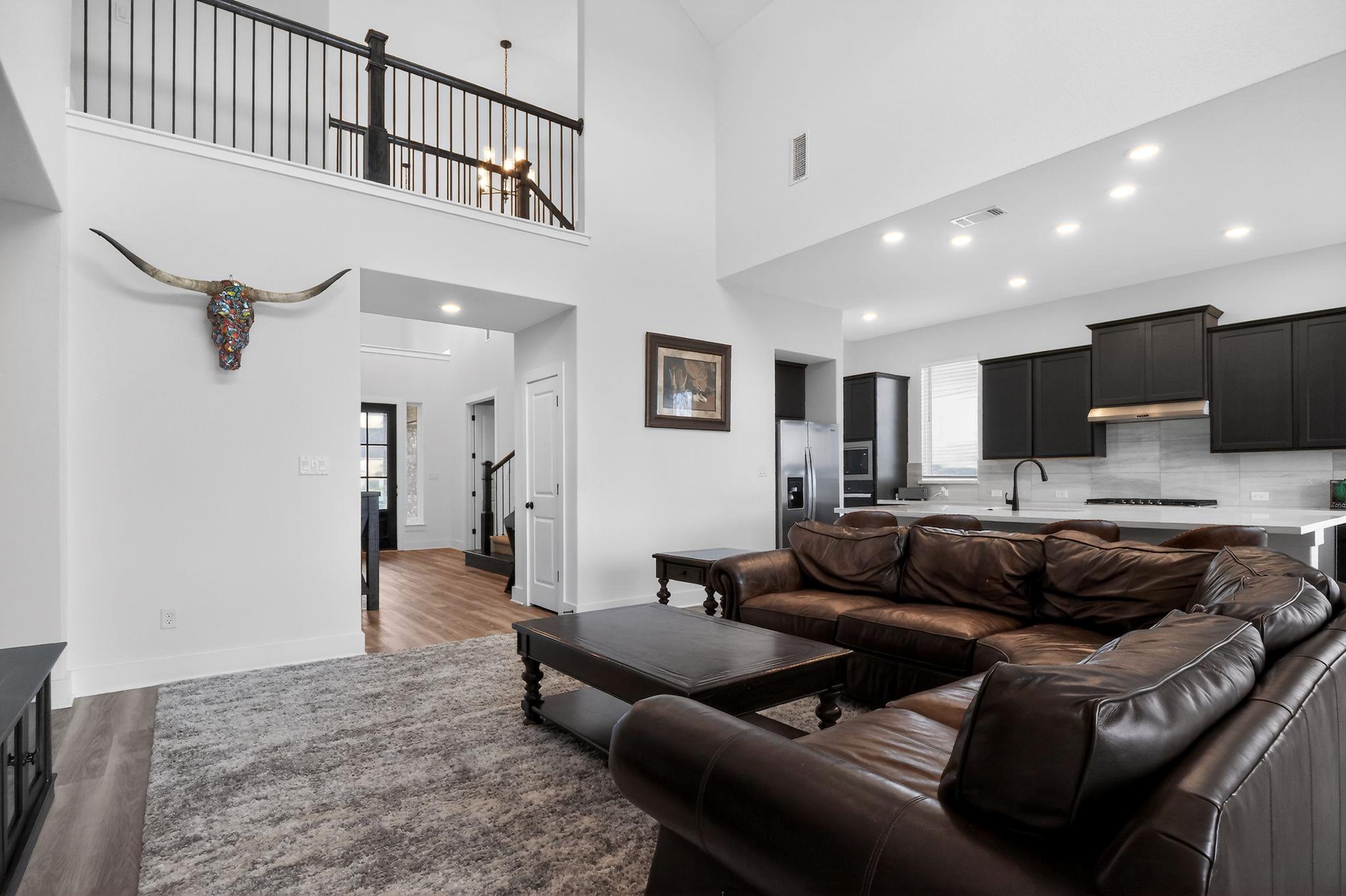 301 McMillian DR