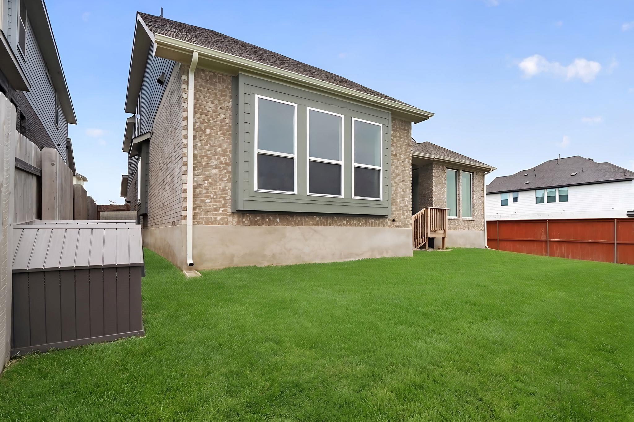 301 McMillian DR