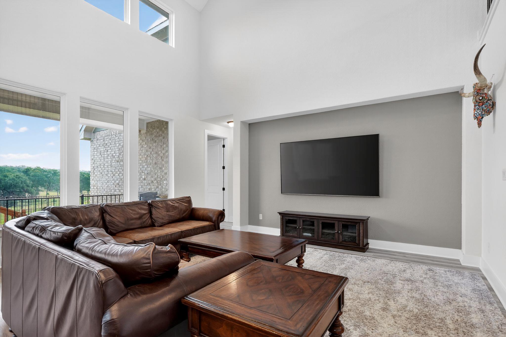 301 McMillian DR