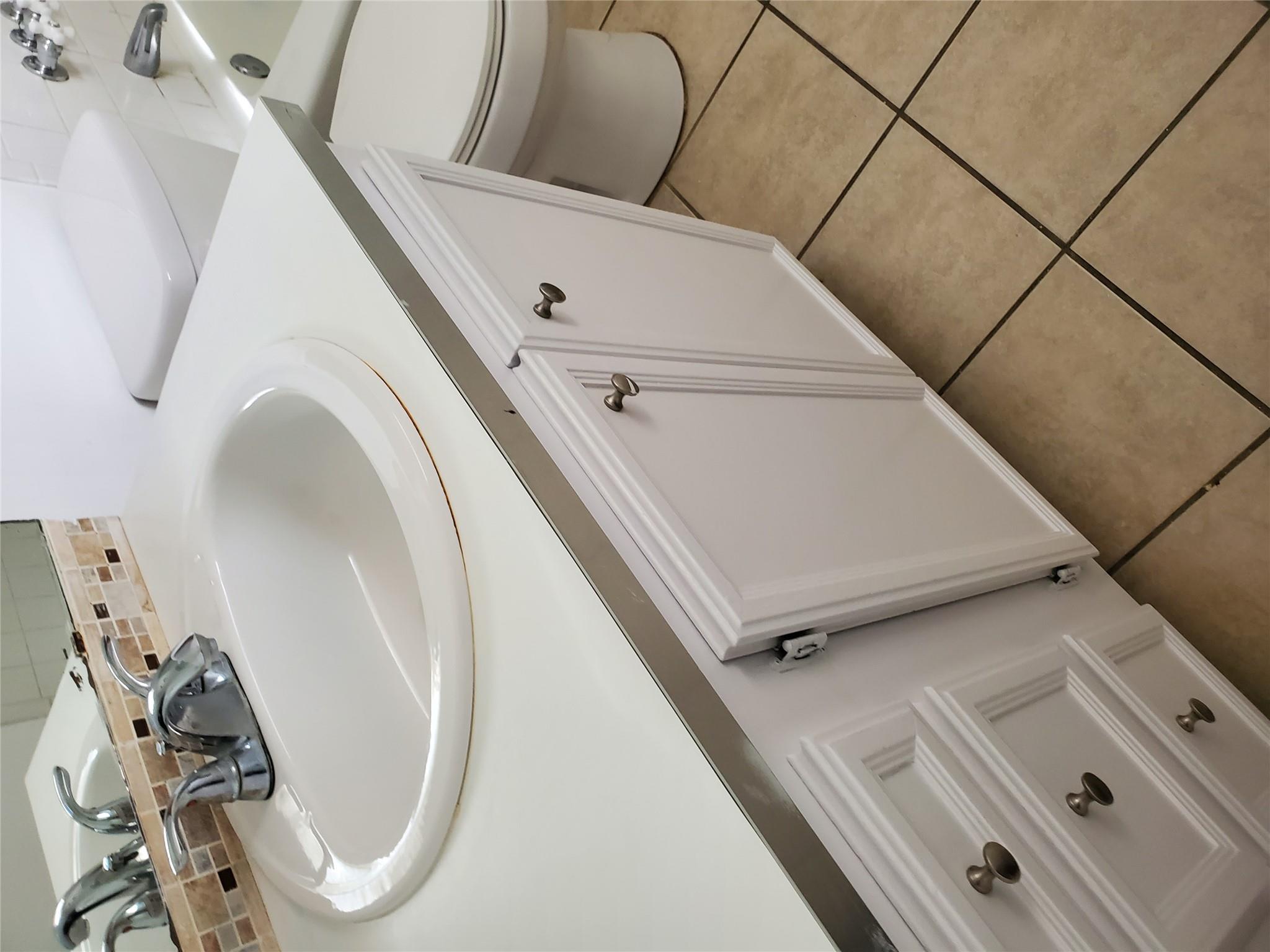 907 Fairway Green CV