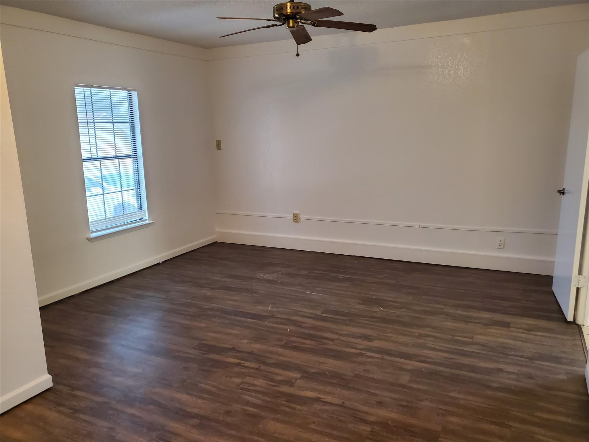 907 Fairway Green CV