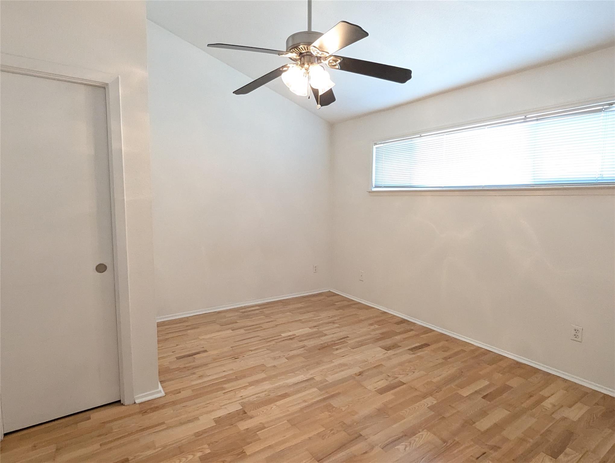 1818 S Lakeshore DR # 7