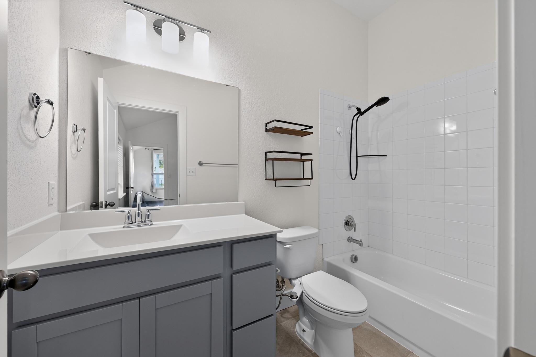 104 Joseph Hawkins LN