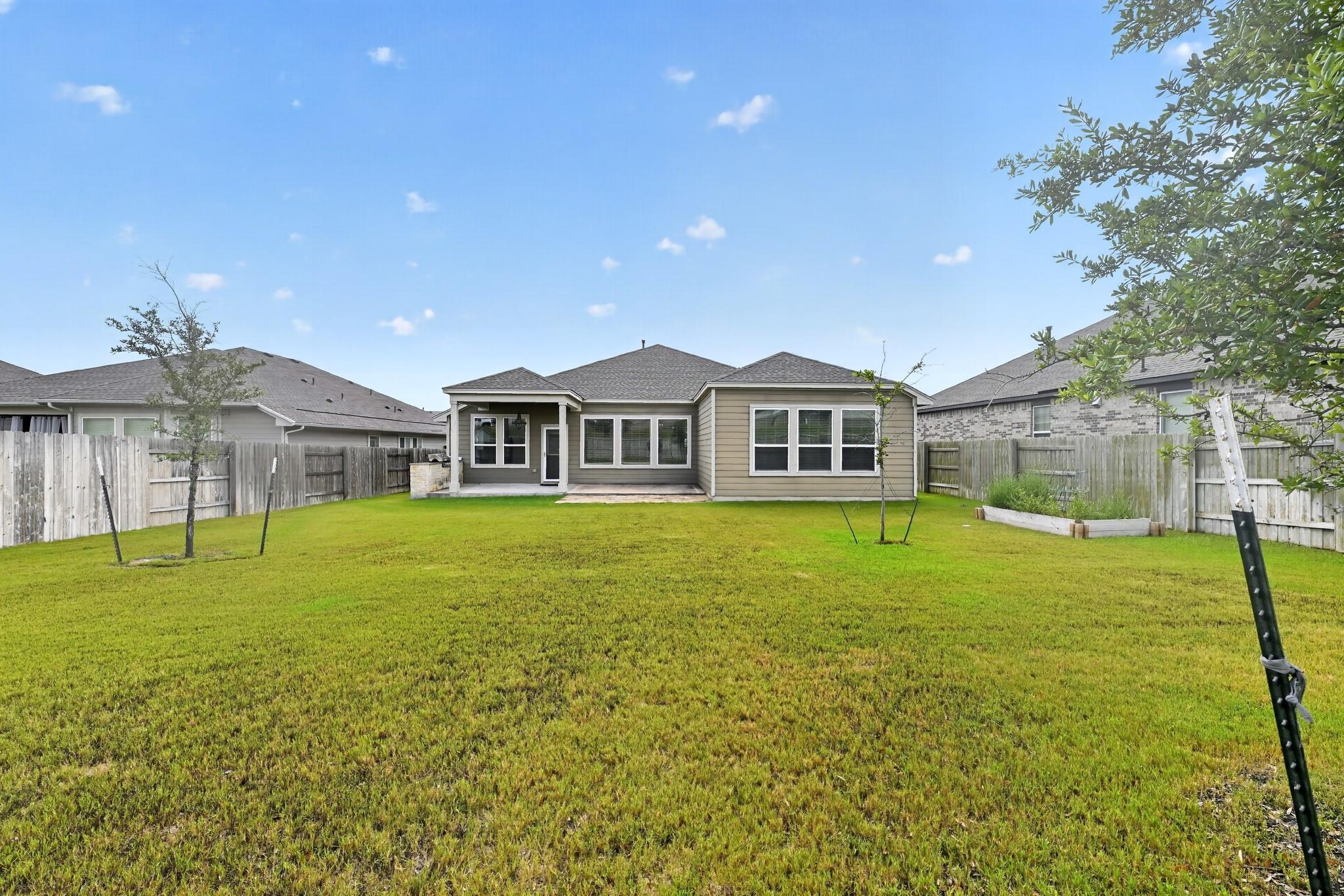 104 Joseph Hawkins LN