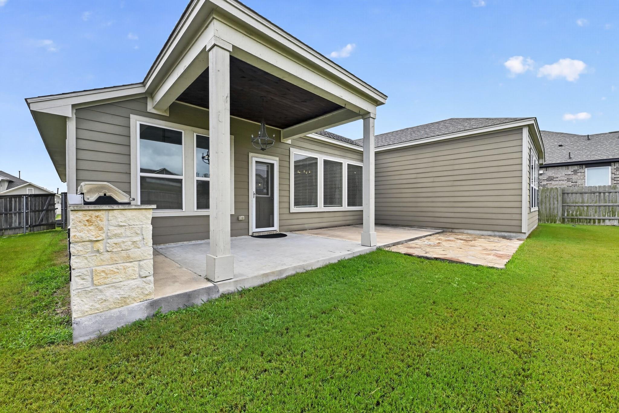 104 Joseph Hawkins LN