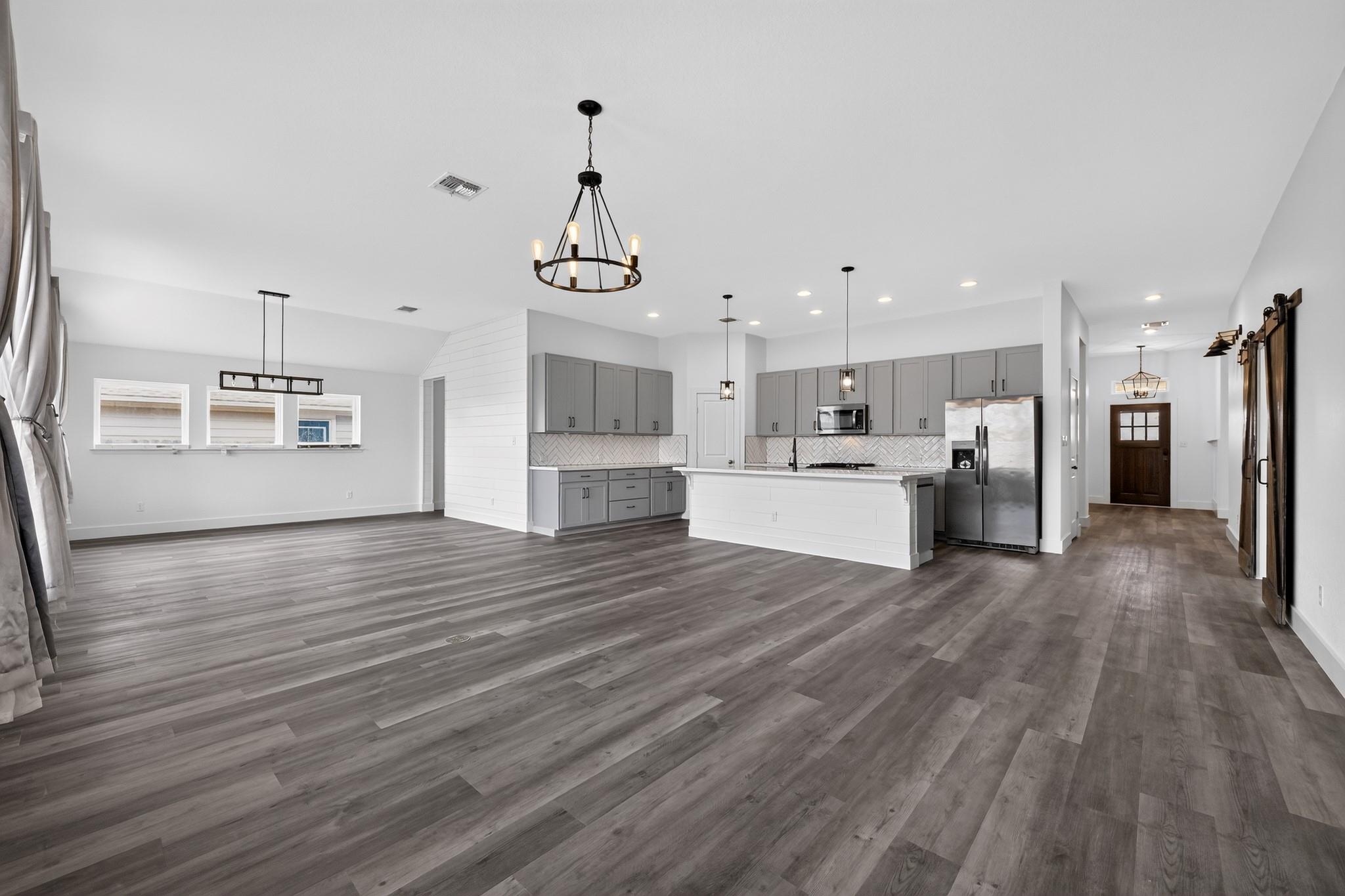 104 Joseph Hawkins LN