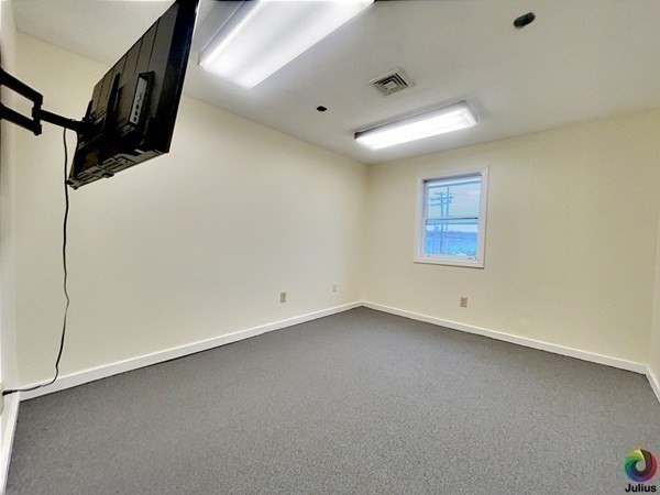 1030 Turnpike St # 6 Unit: 5 & 6