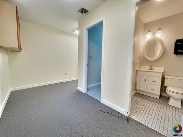 1030 Turnpike St # 6 Unit: 5 & 6