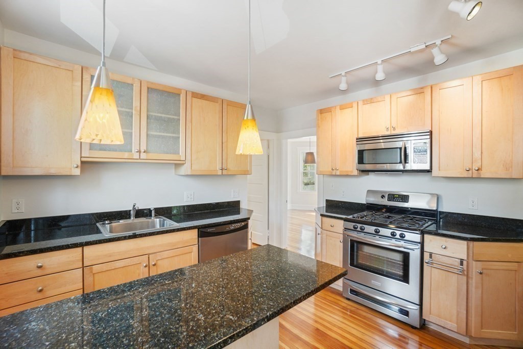 307 Hyde Park Avenue # 3
