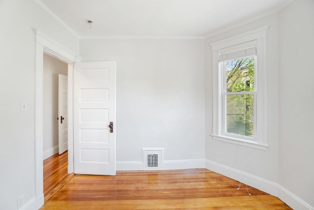 307 Hyde Park Avenue # 3