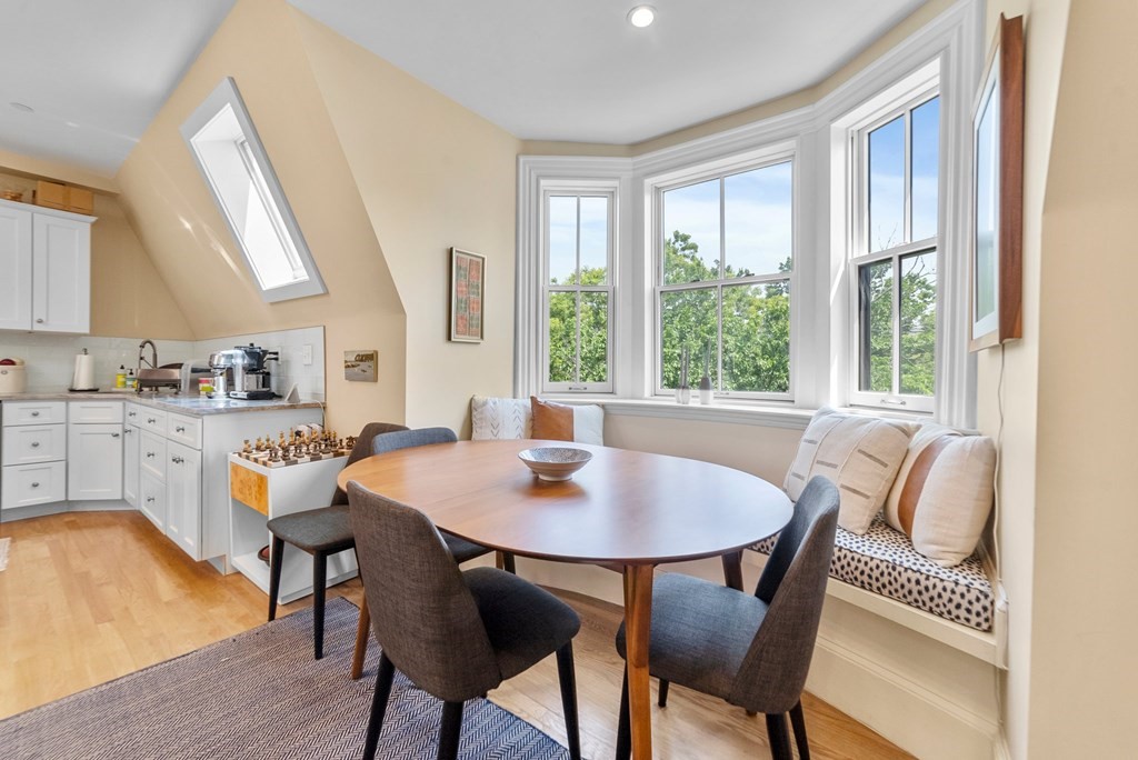 25 Worcester Sq # 5