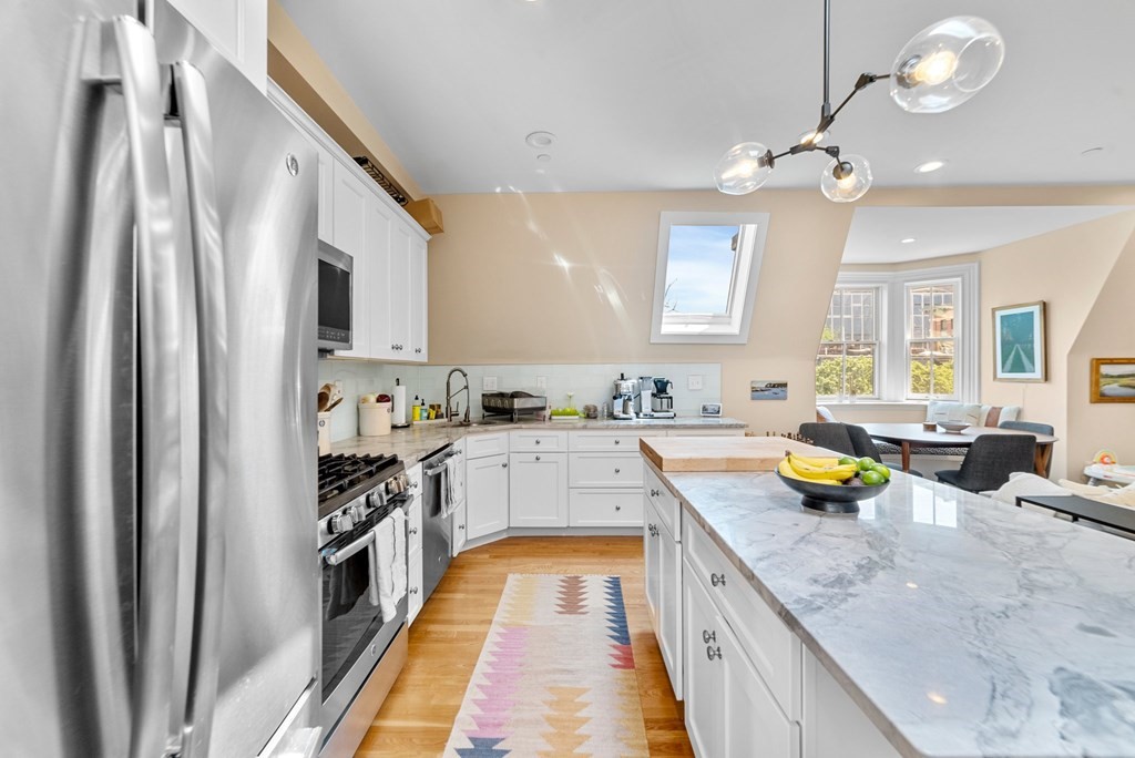 25 Worcester Sq # 5
