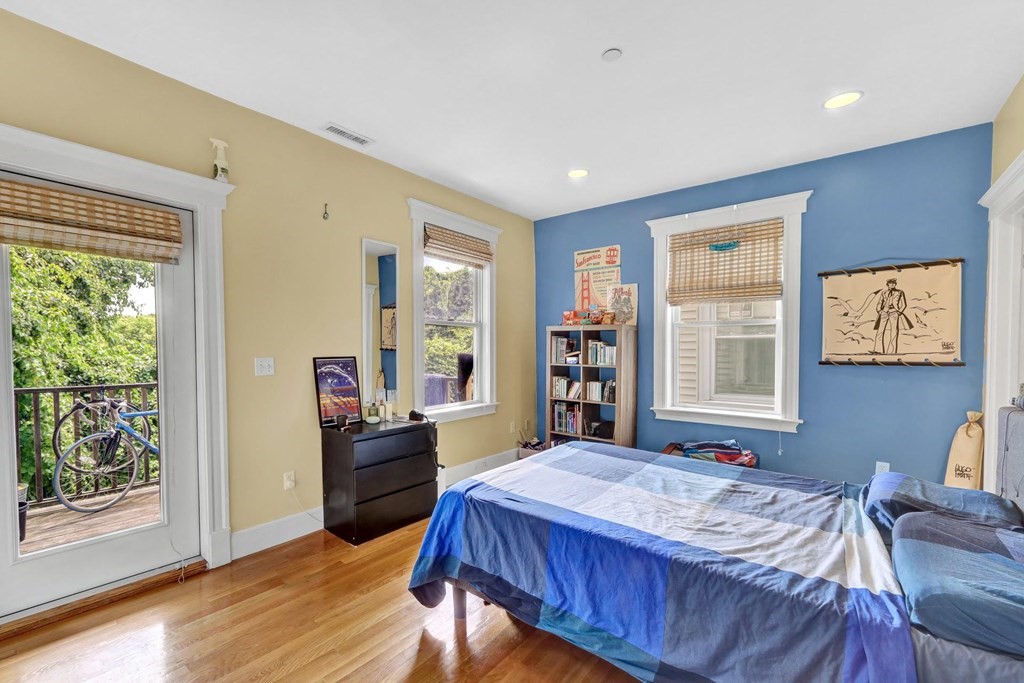 292 Western Ave # 1